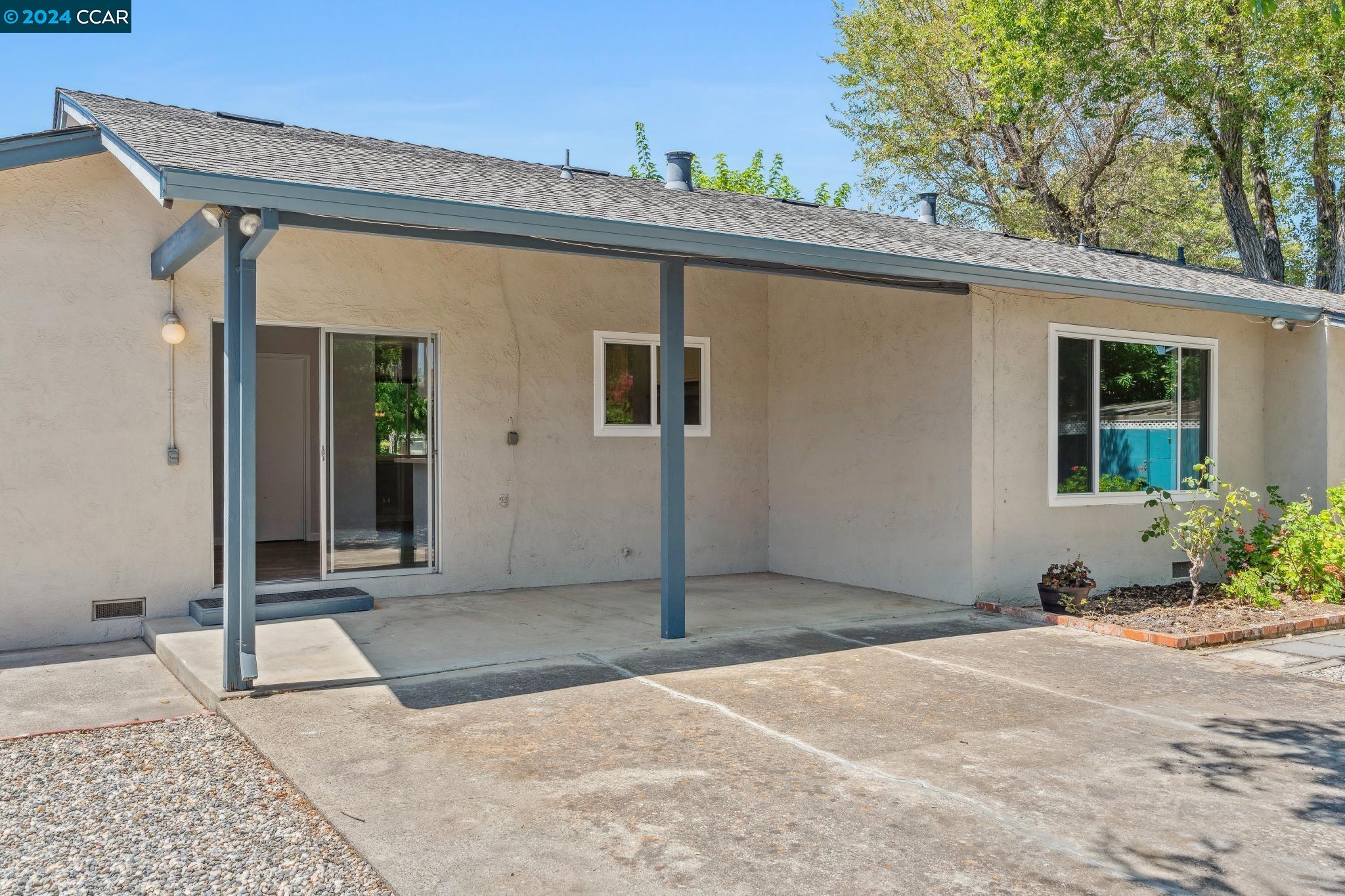 734 San Andreas Ct