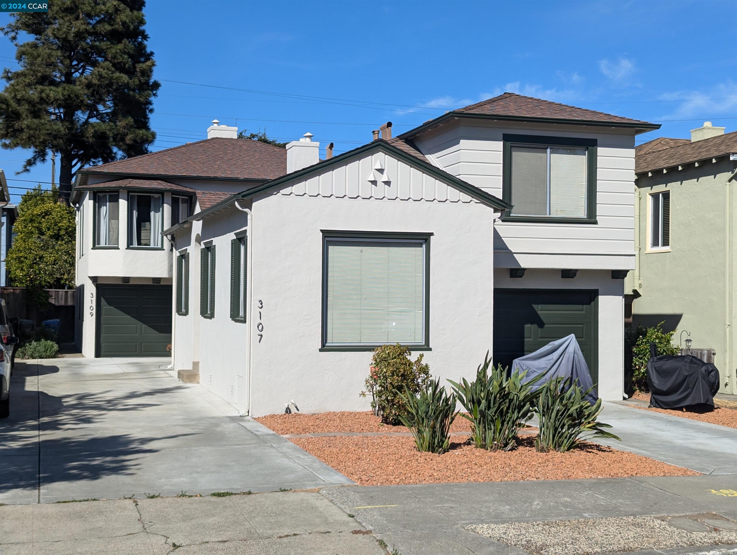 3107 Fernside Blvd