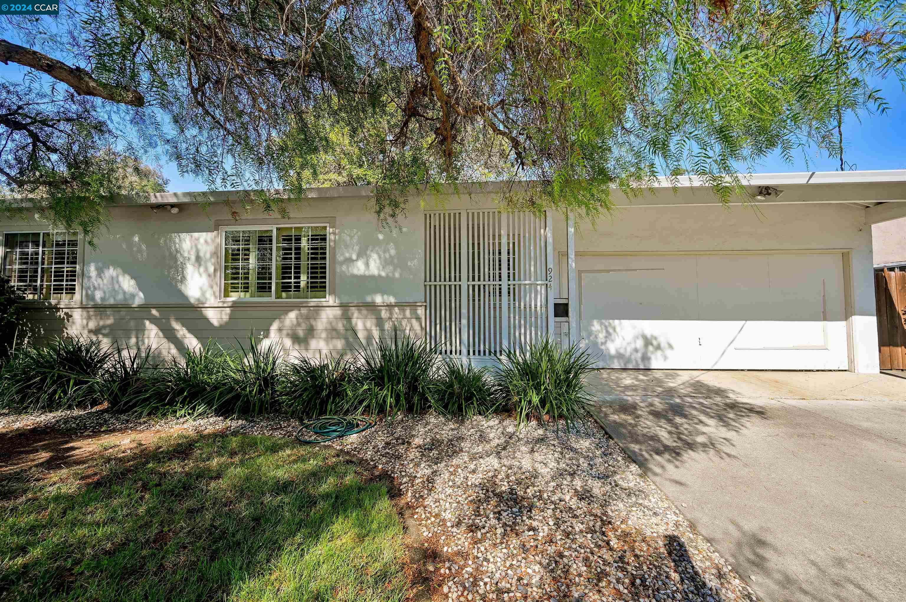 924 Ruth Drive