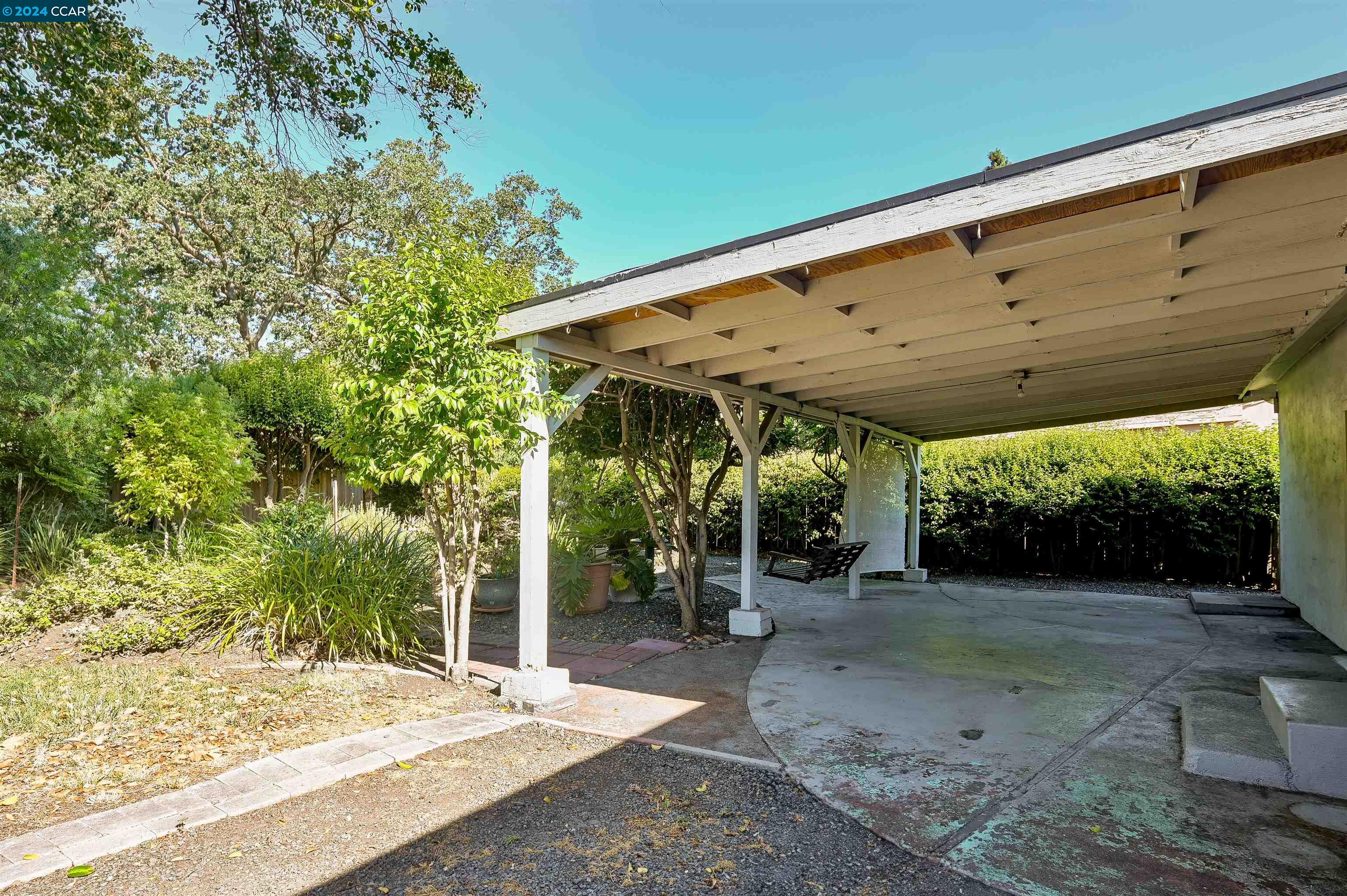 924 Ruth Drive