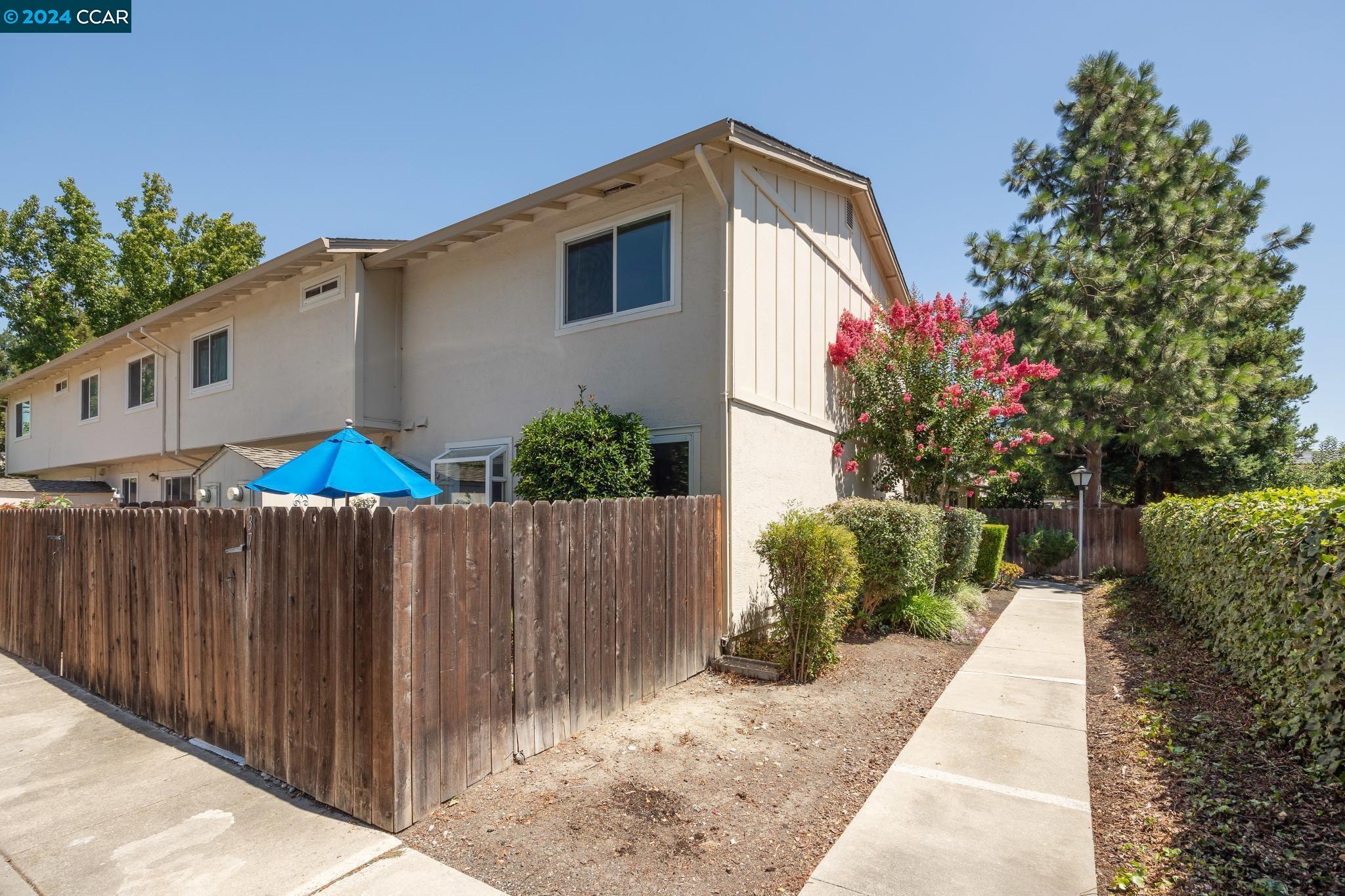 3711 Saratoga Way