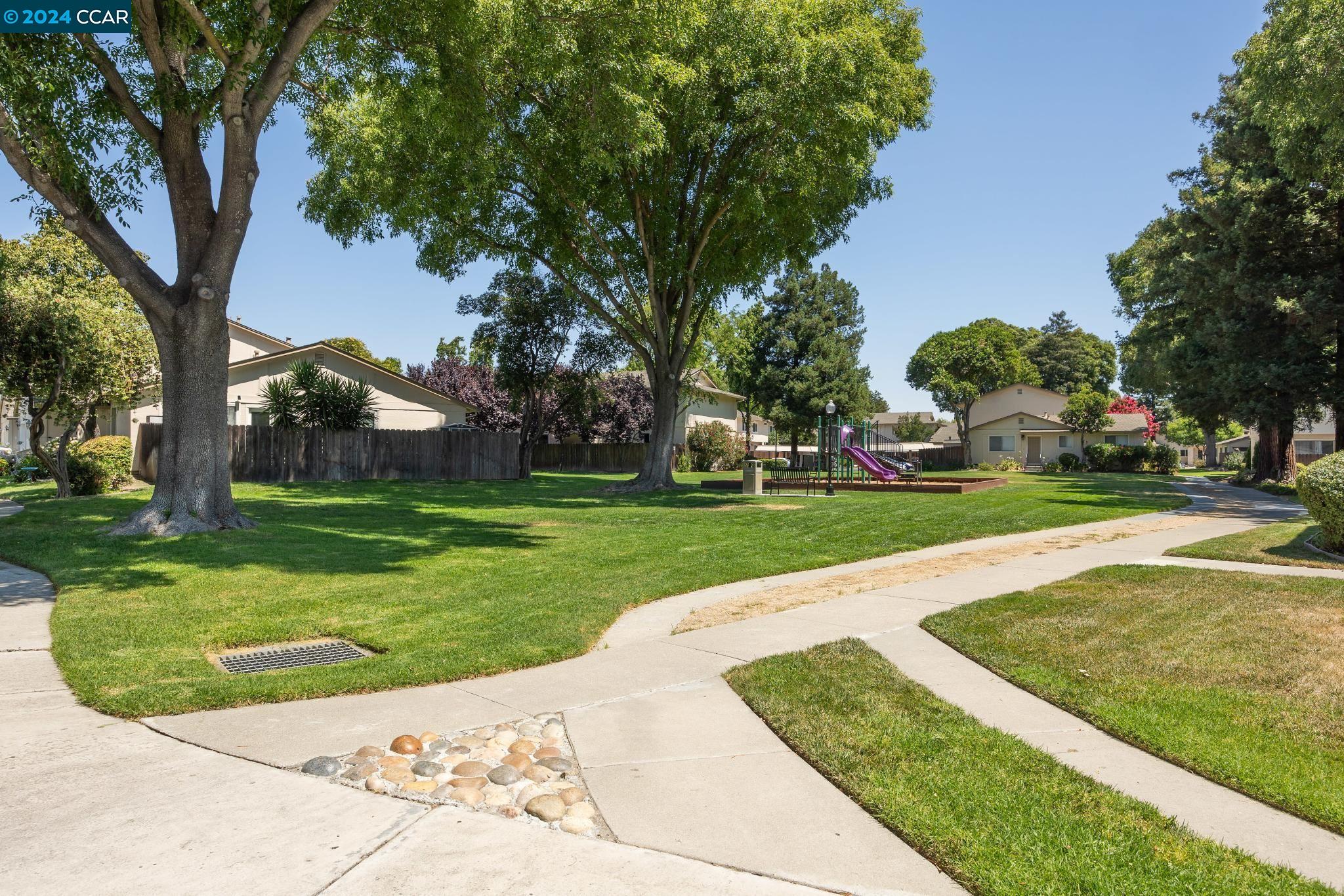 3711 Saratoga Way