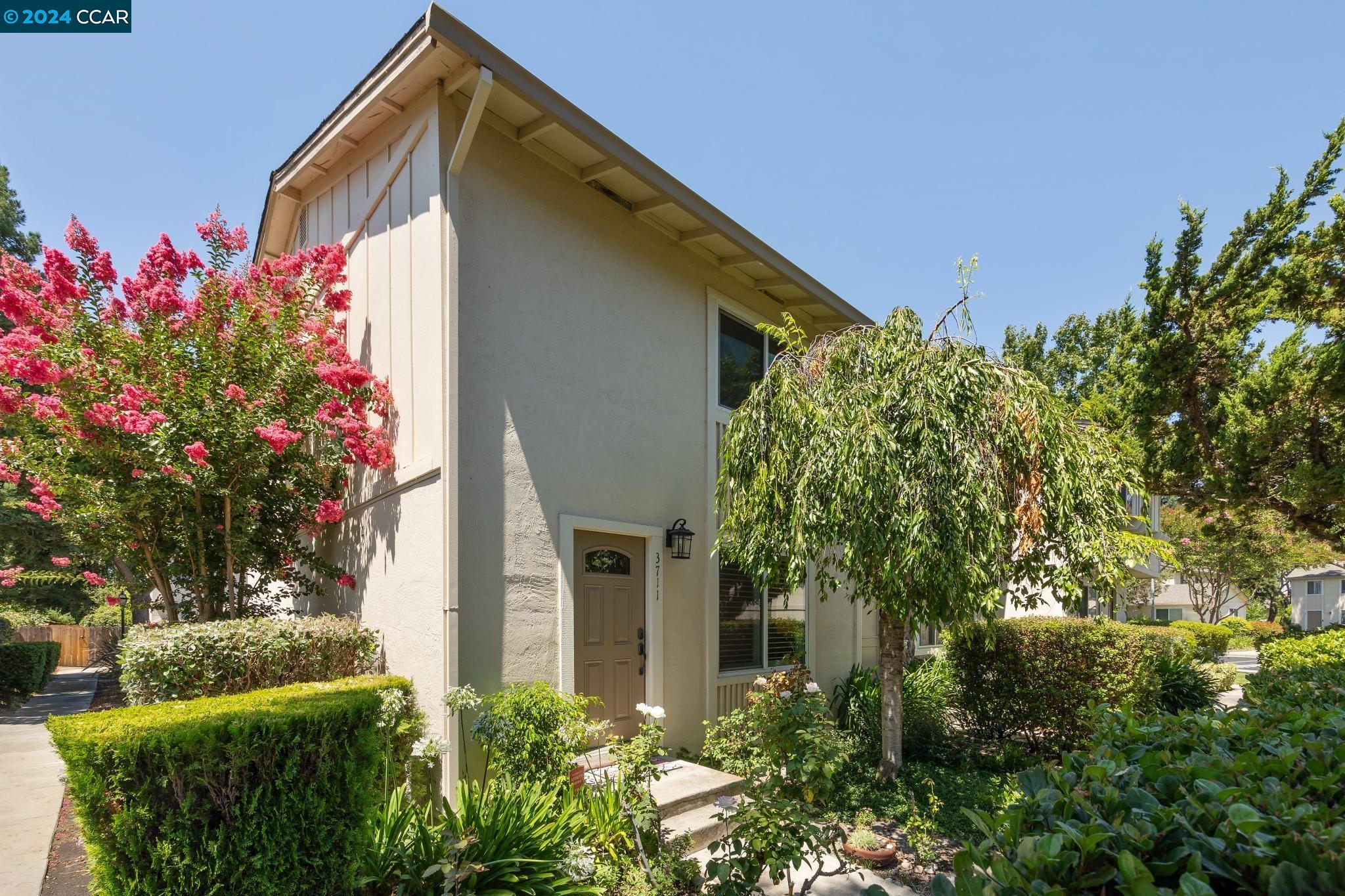 3711 Saratoga Way