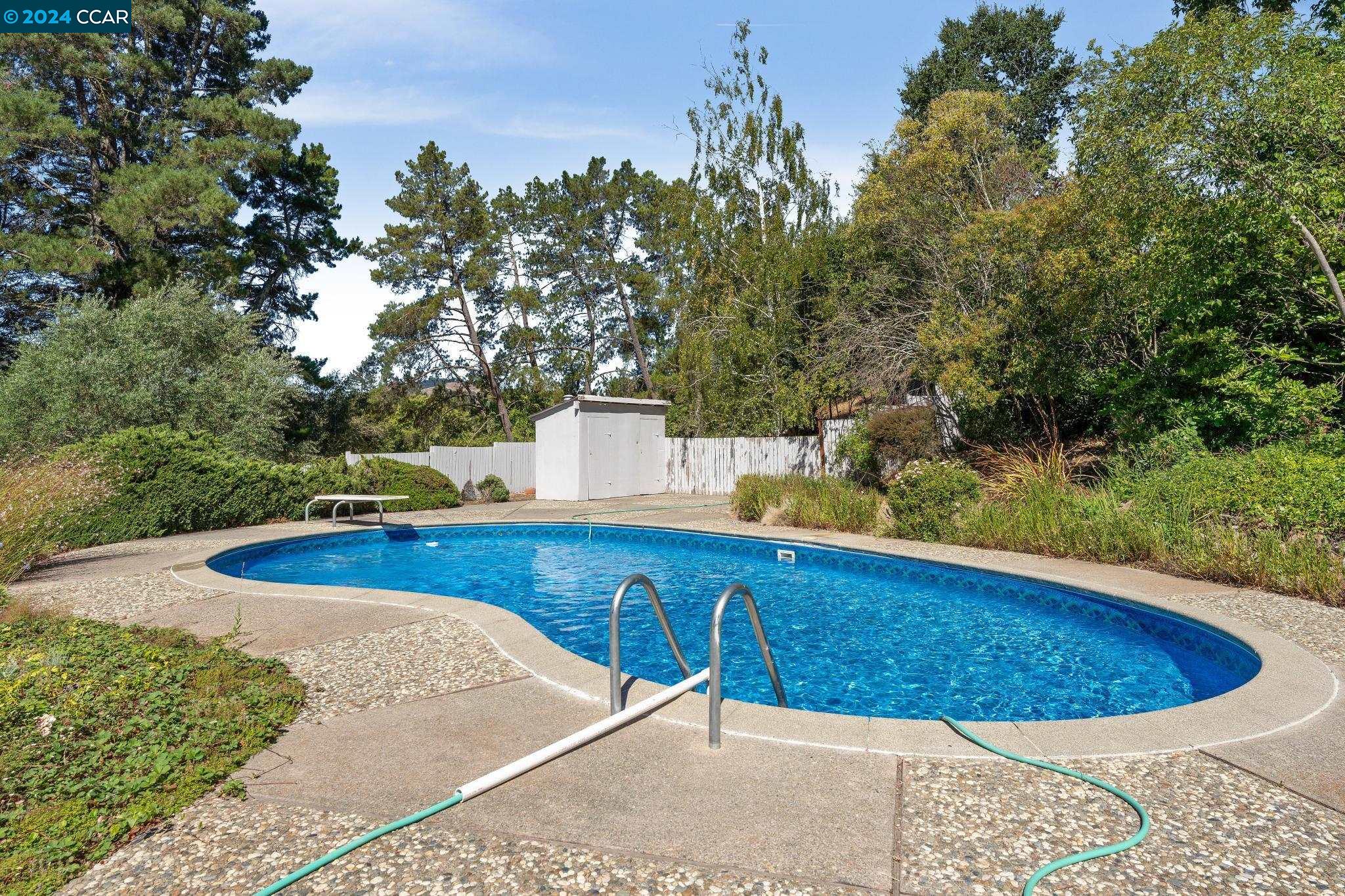 23 Arroyo Dr