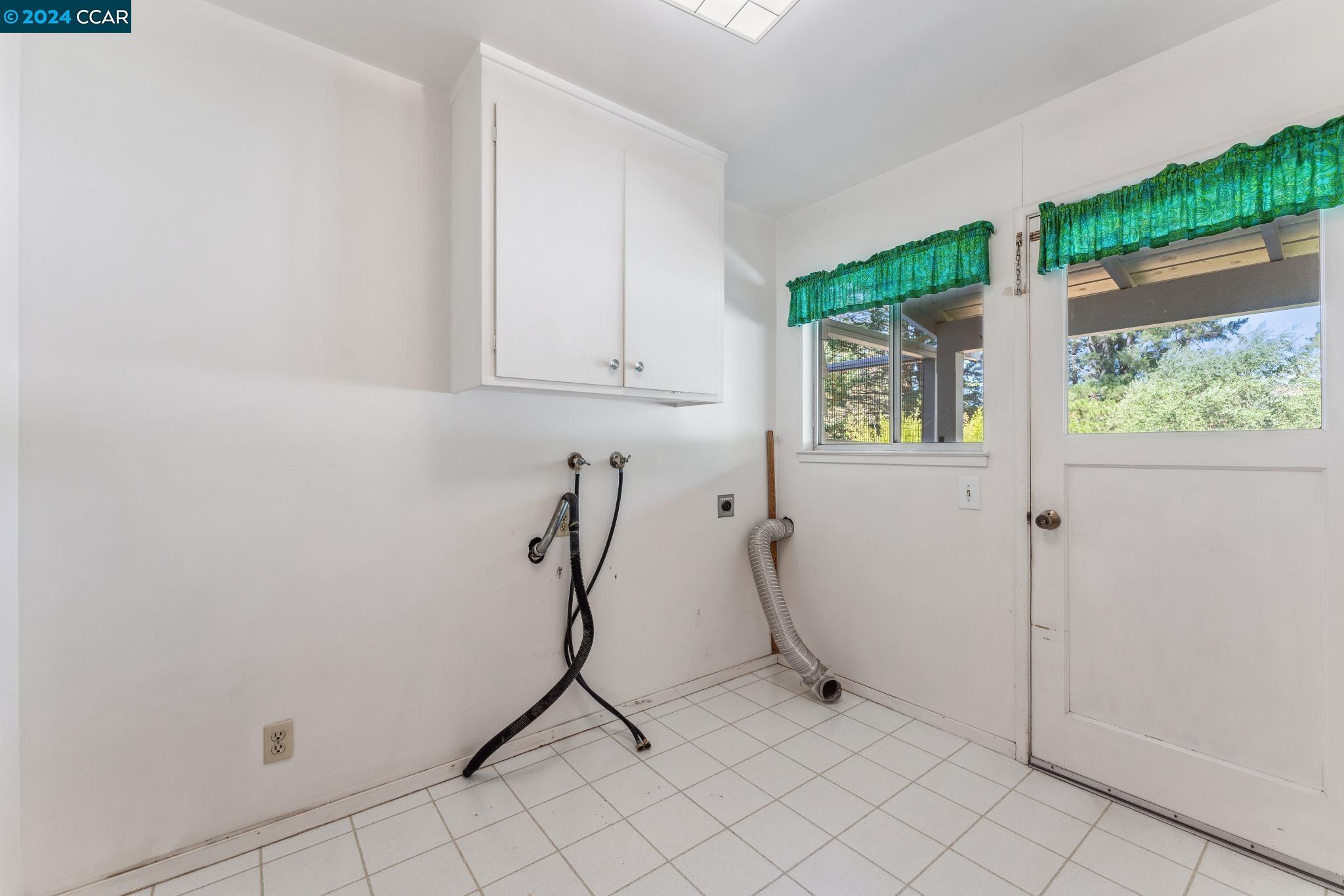 23 Arroyo Dr