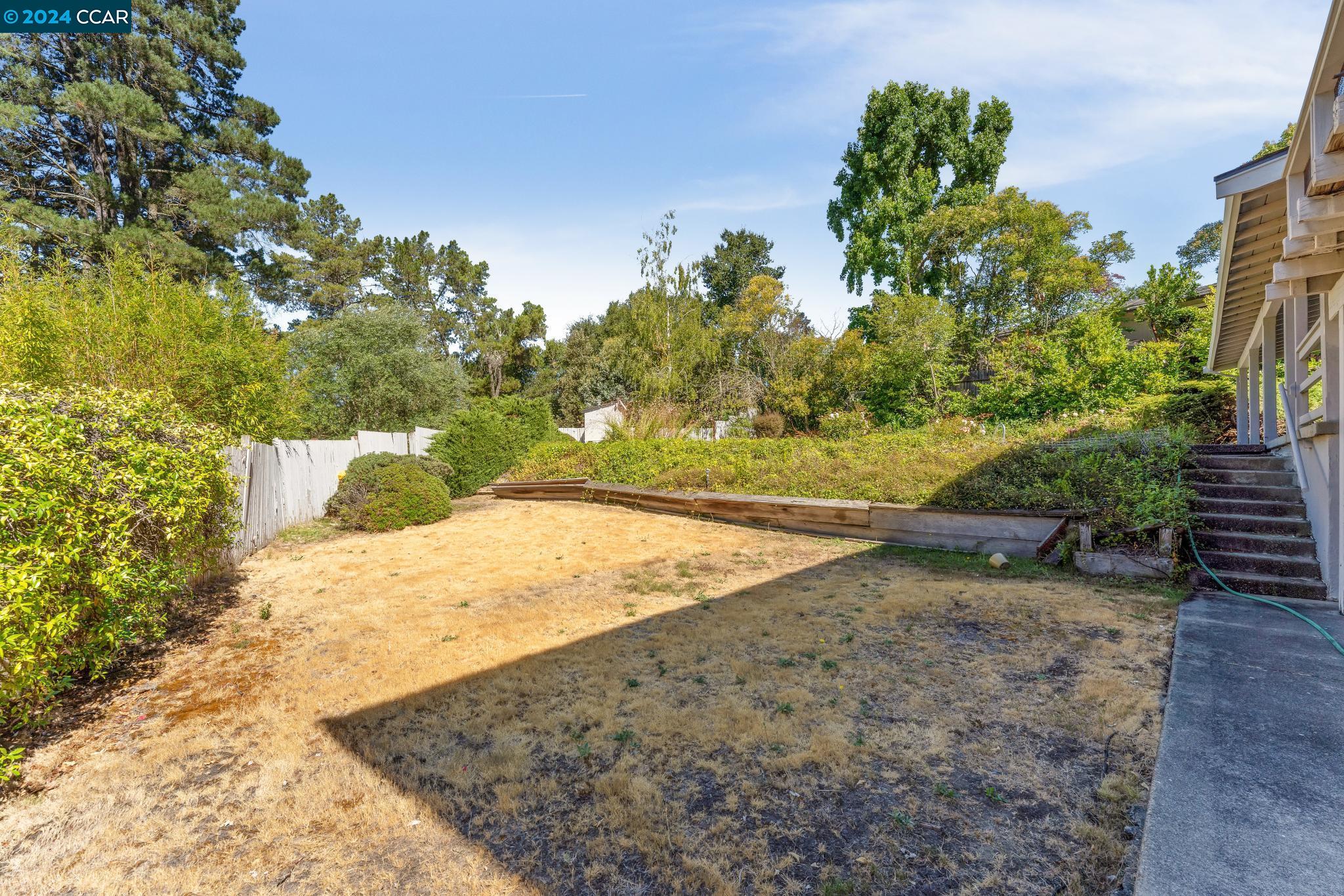 23 Arroyo Dr