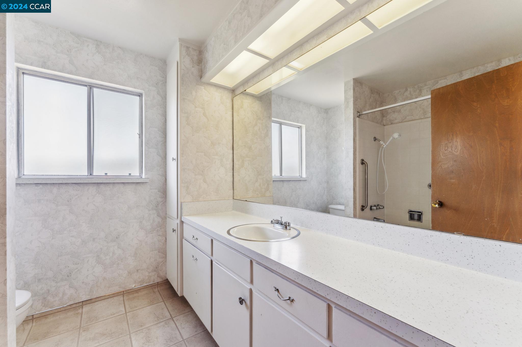 23 Arroyo Dr
