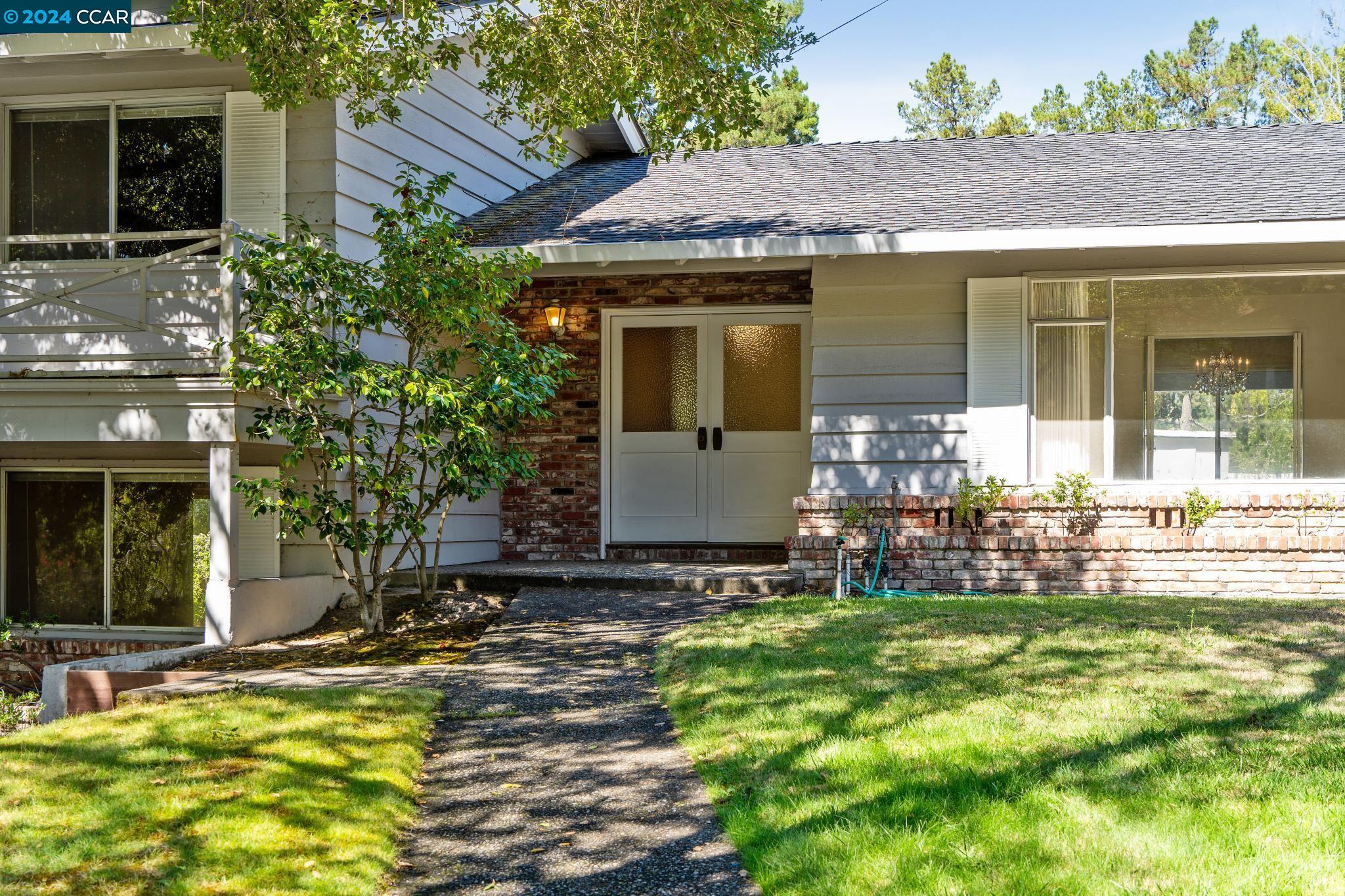 23 Arroyo Dr