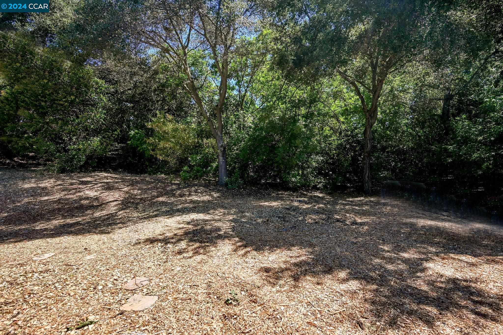 953 Stow Lane