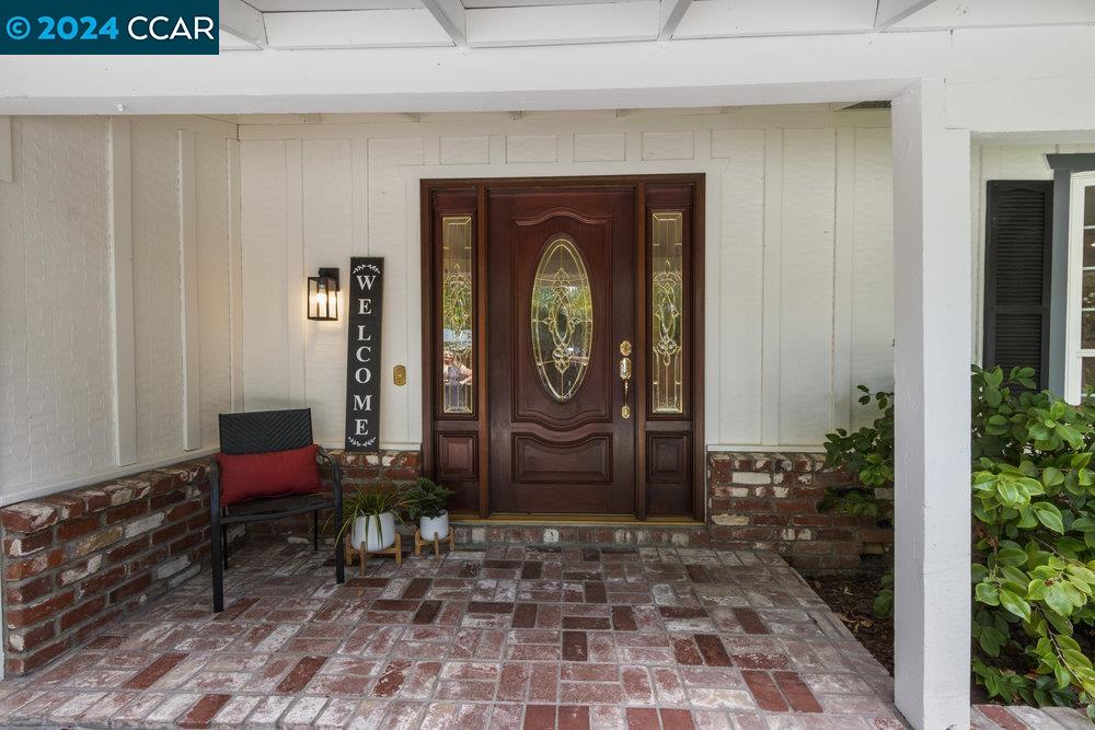 101 Panoramic Way