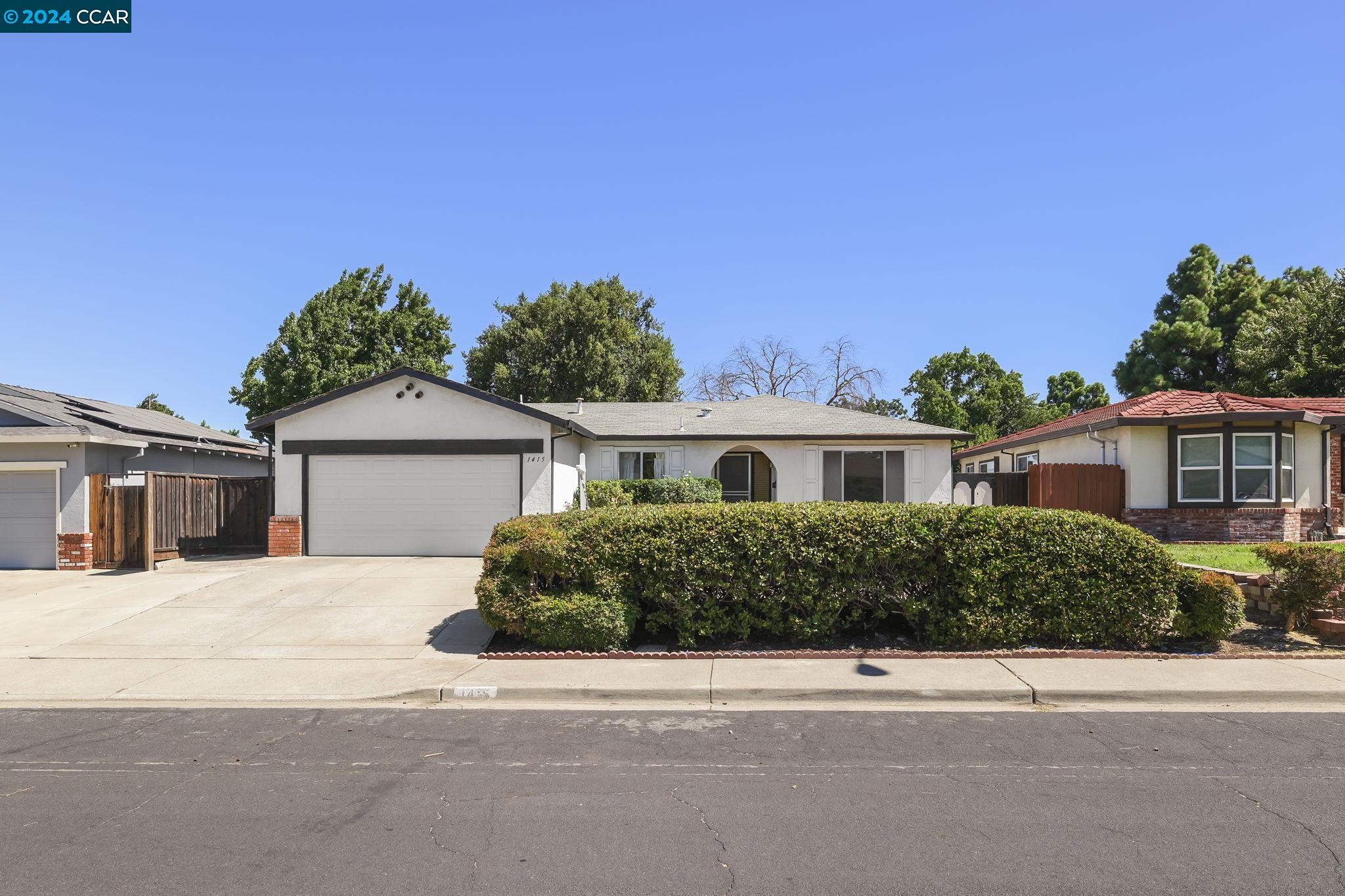 1415 Daisy Way