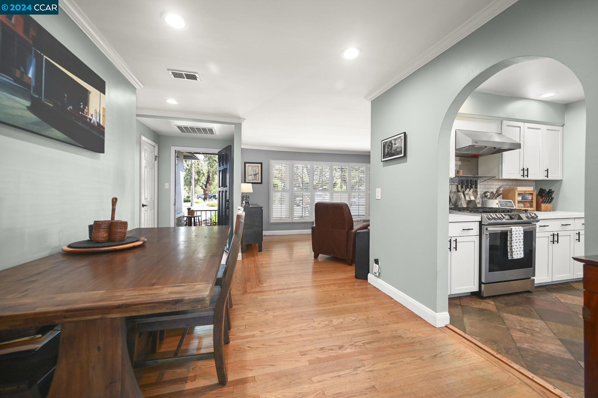3998 Chestnut Ave.