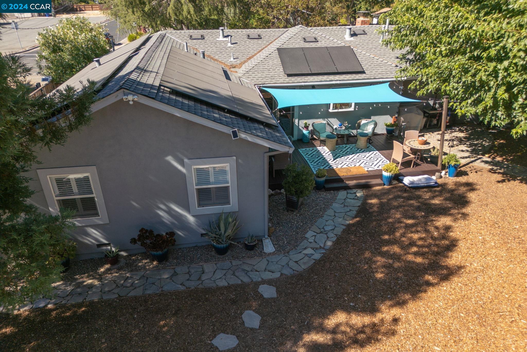 3998 Chestnut Ave.