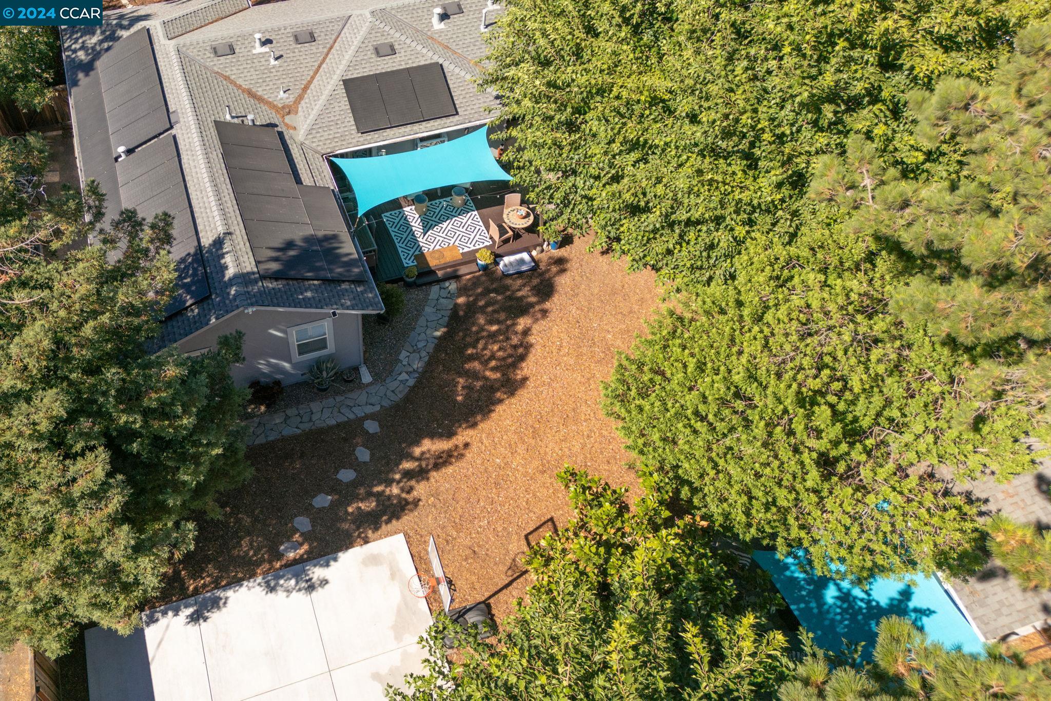 3998 Chestnut Ave.