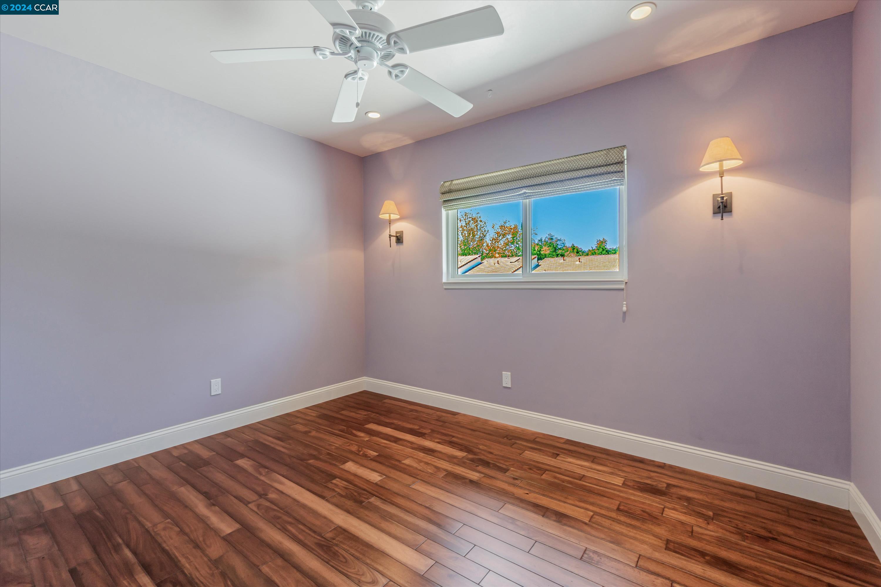 310 Via Cordova Ln
