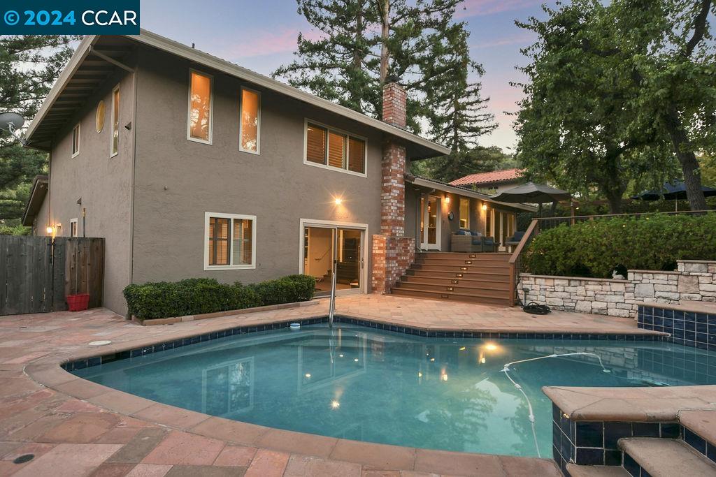 927 Calle Verde