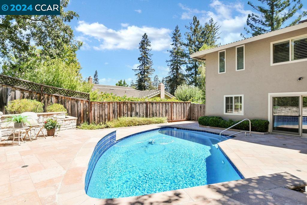 927 Calle Verde