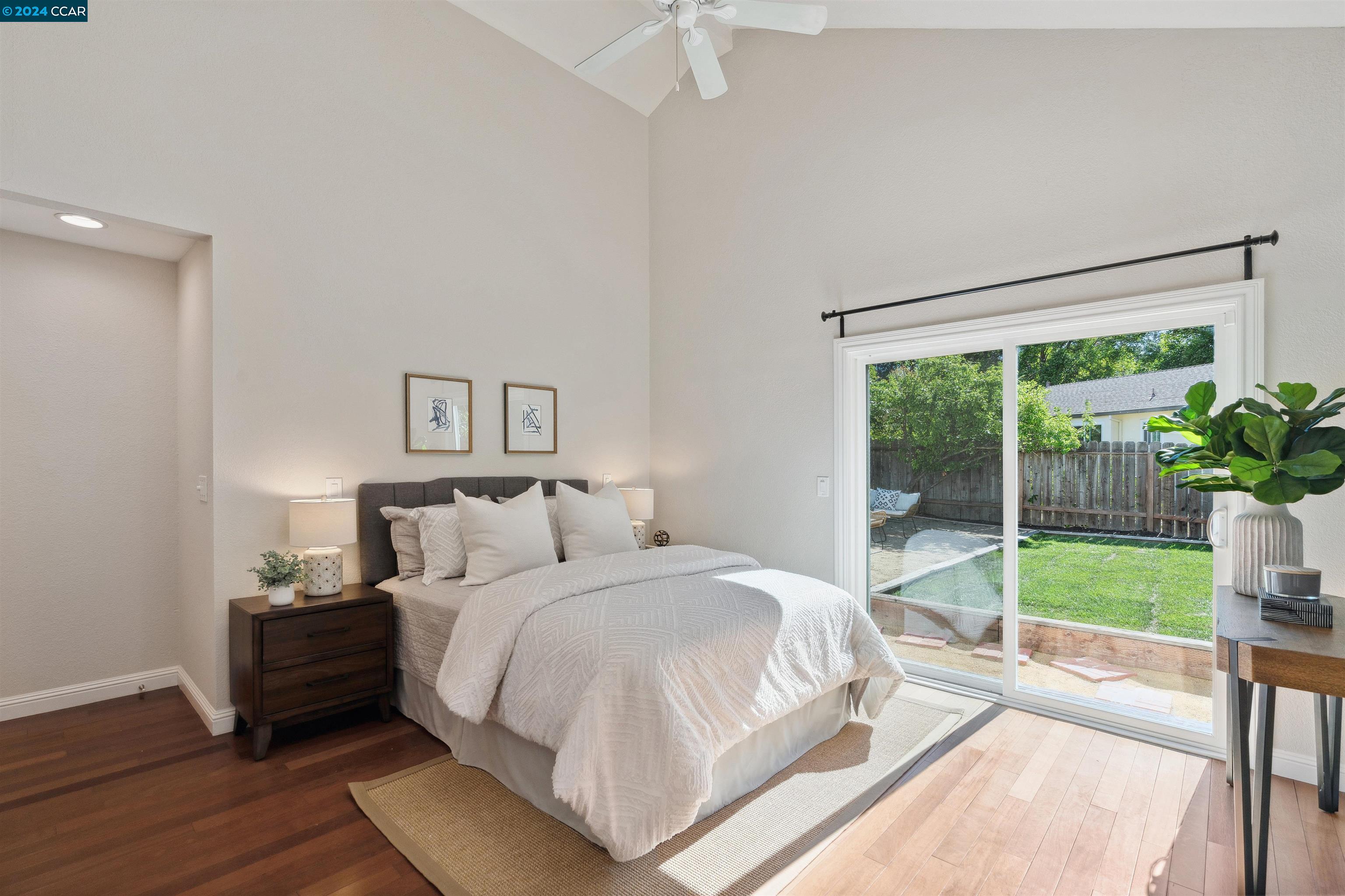 2 James Ct
