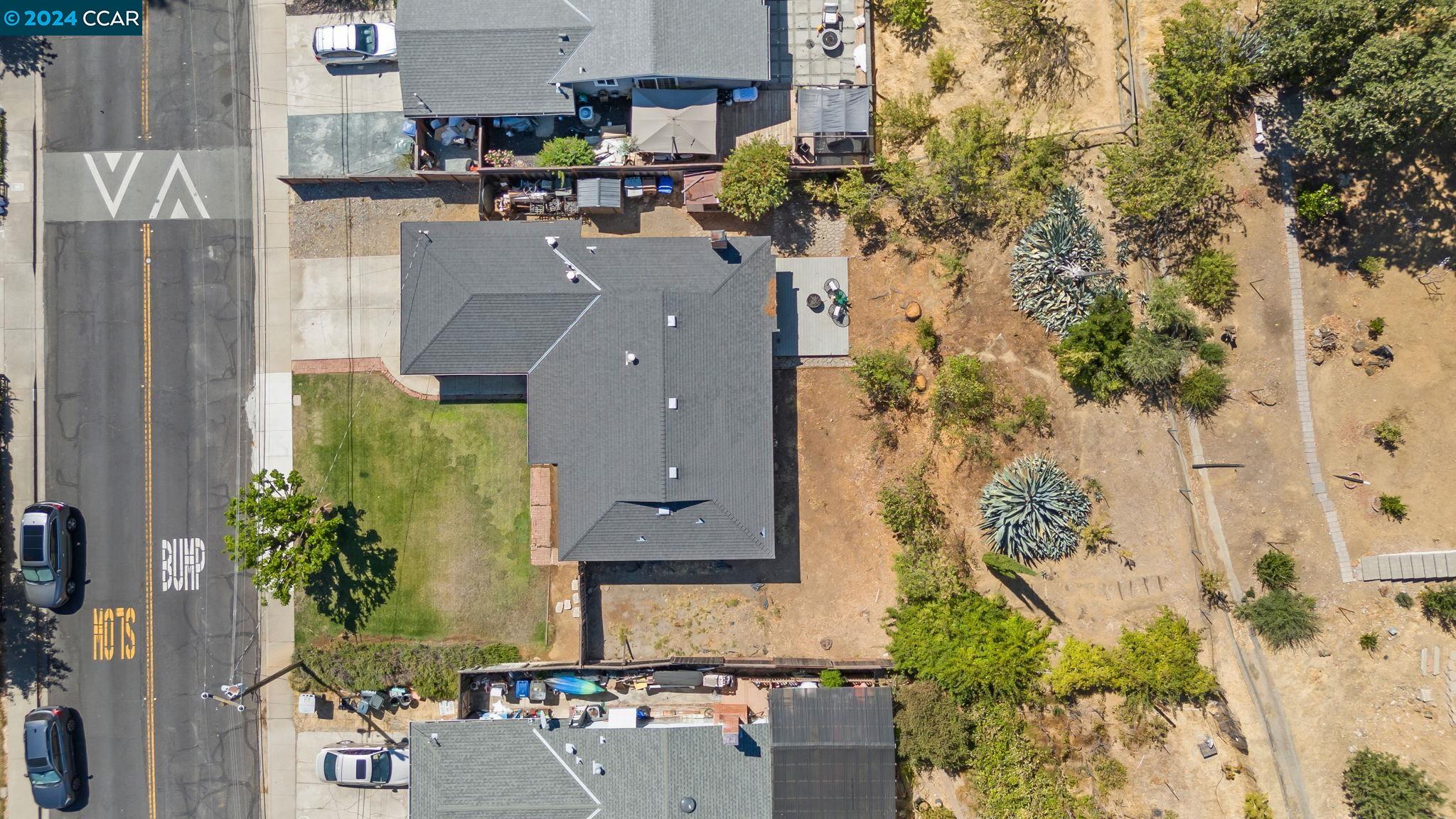 5541 Louisiana Dr