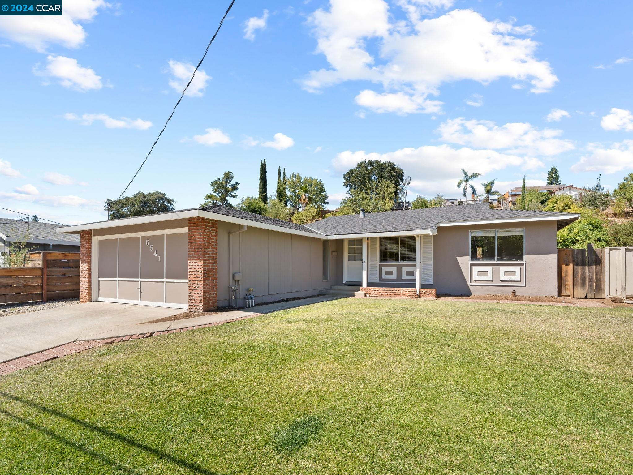 5541 Louisiana Dr