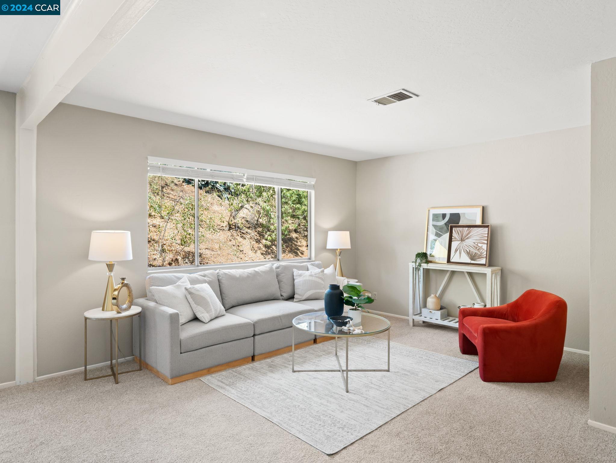 5541 Louisiana Dr