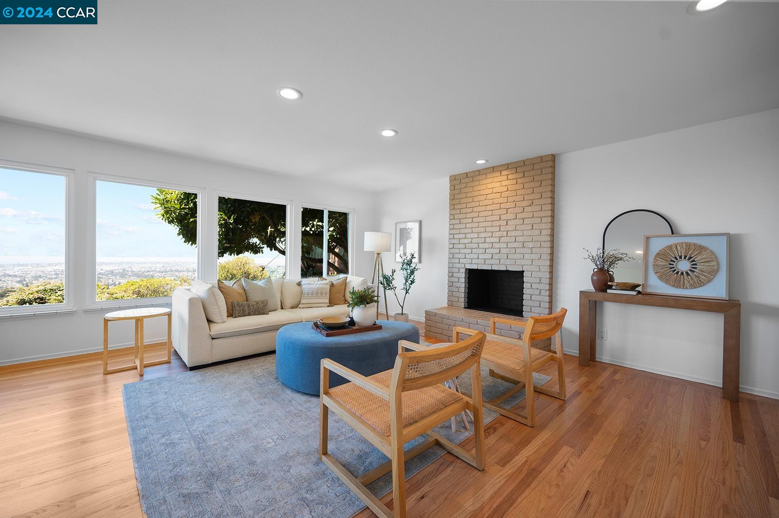 463 Crestmont Drive