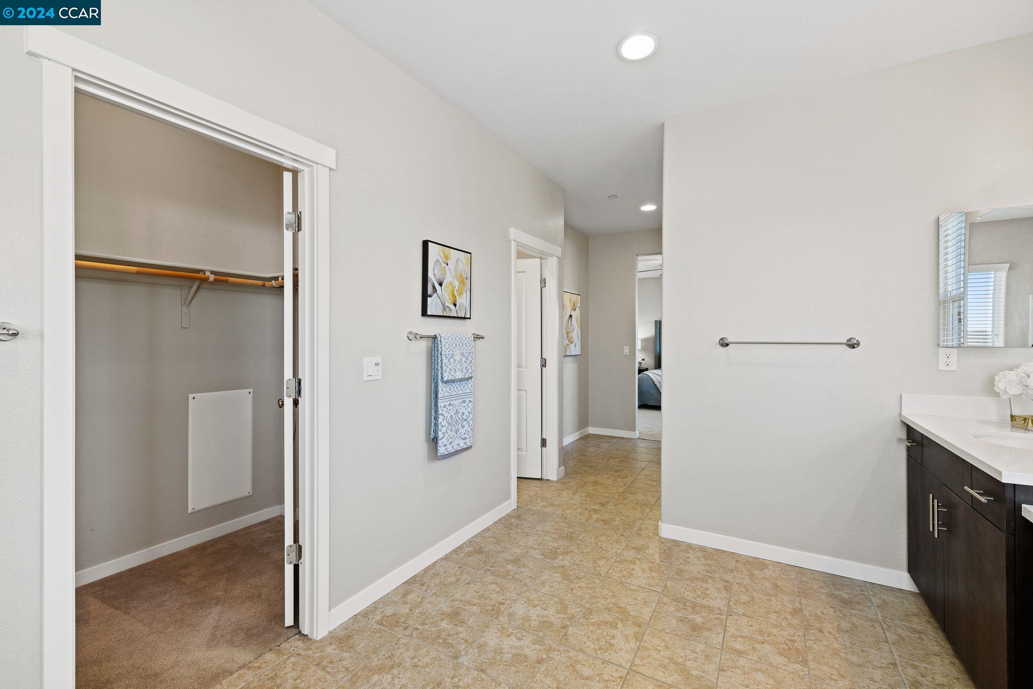 744 Westmoor Cir