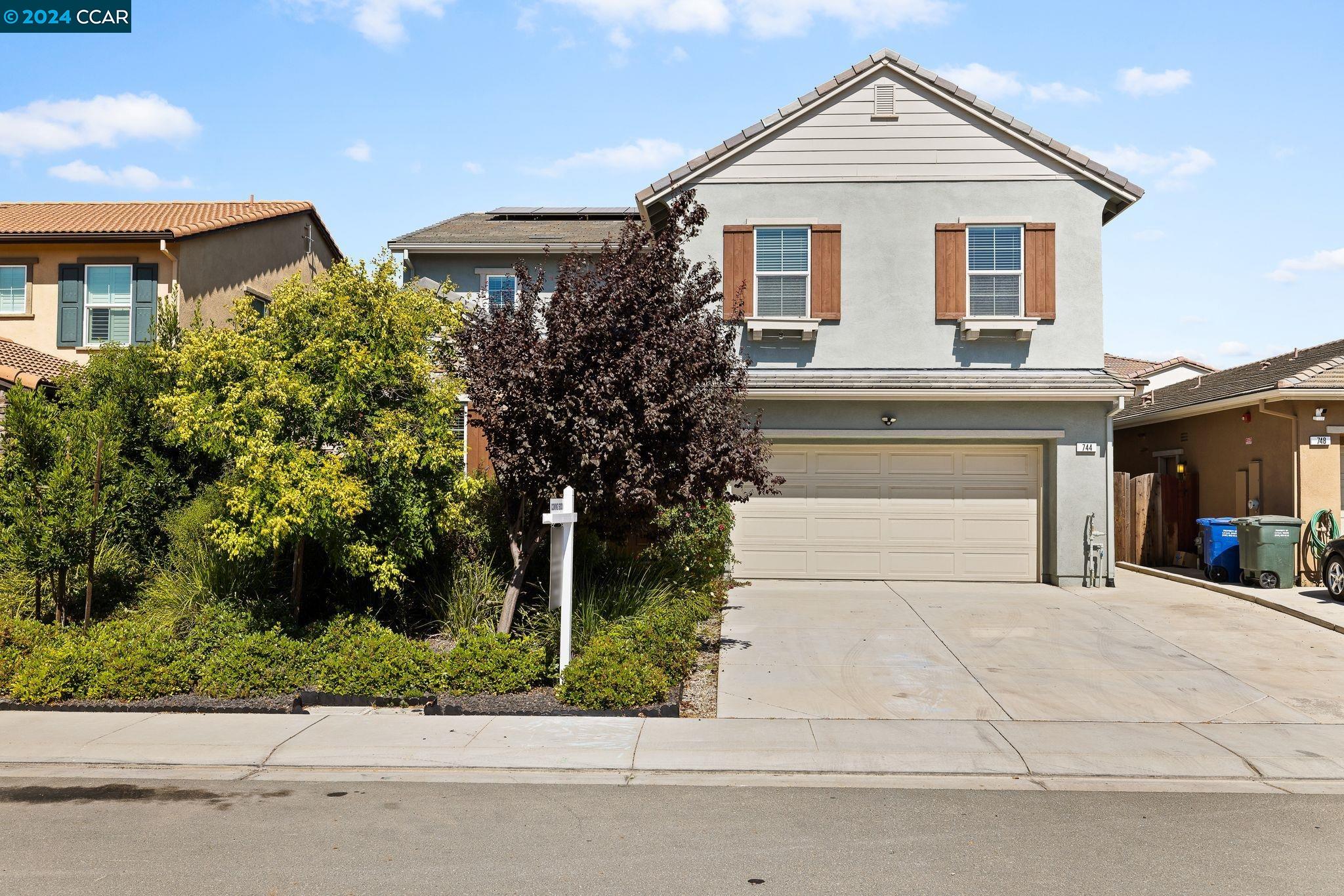 744 Westmoor Cir
