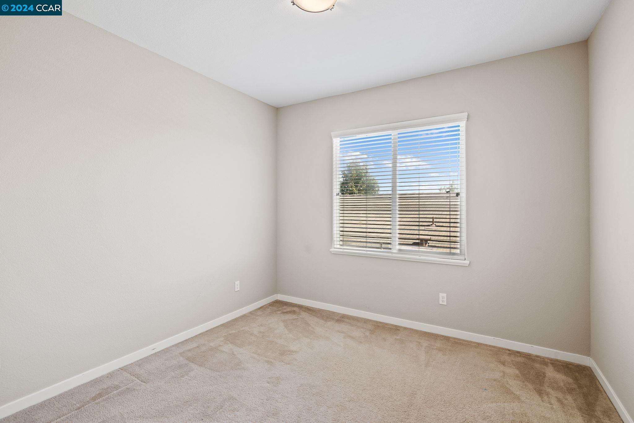 744 Westmoor Cir