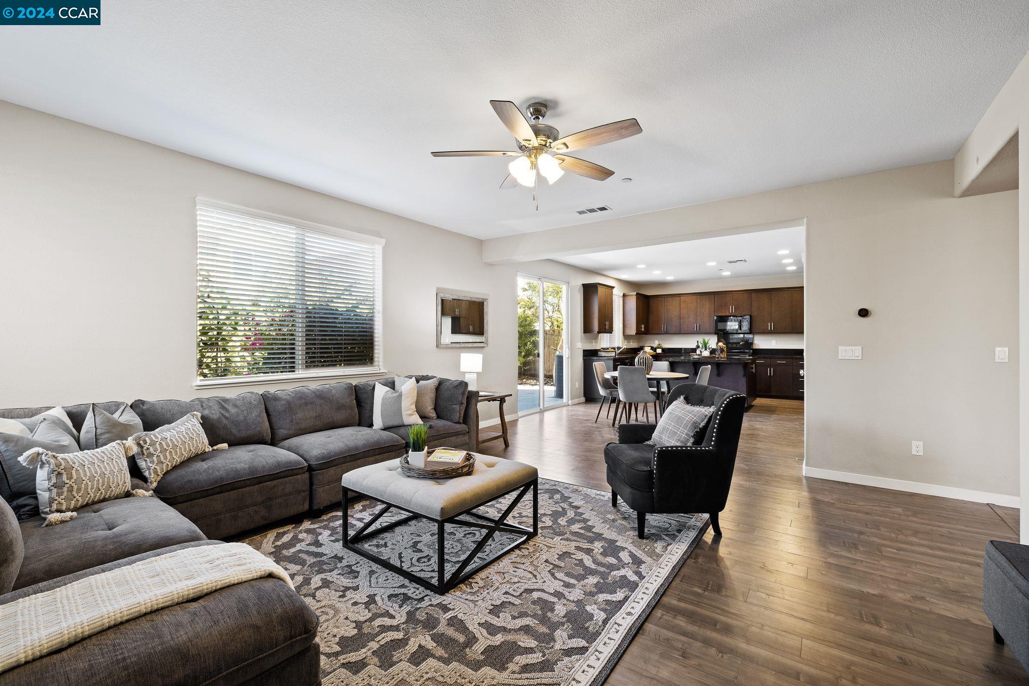 744 Westmoor Cir
