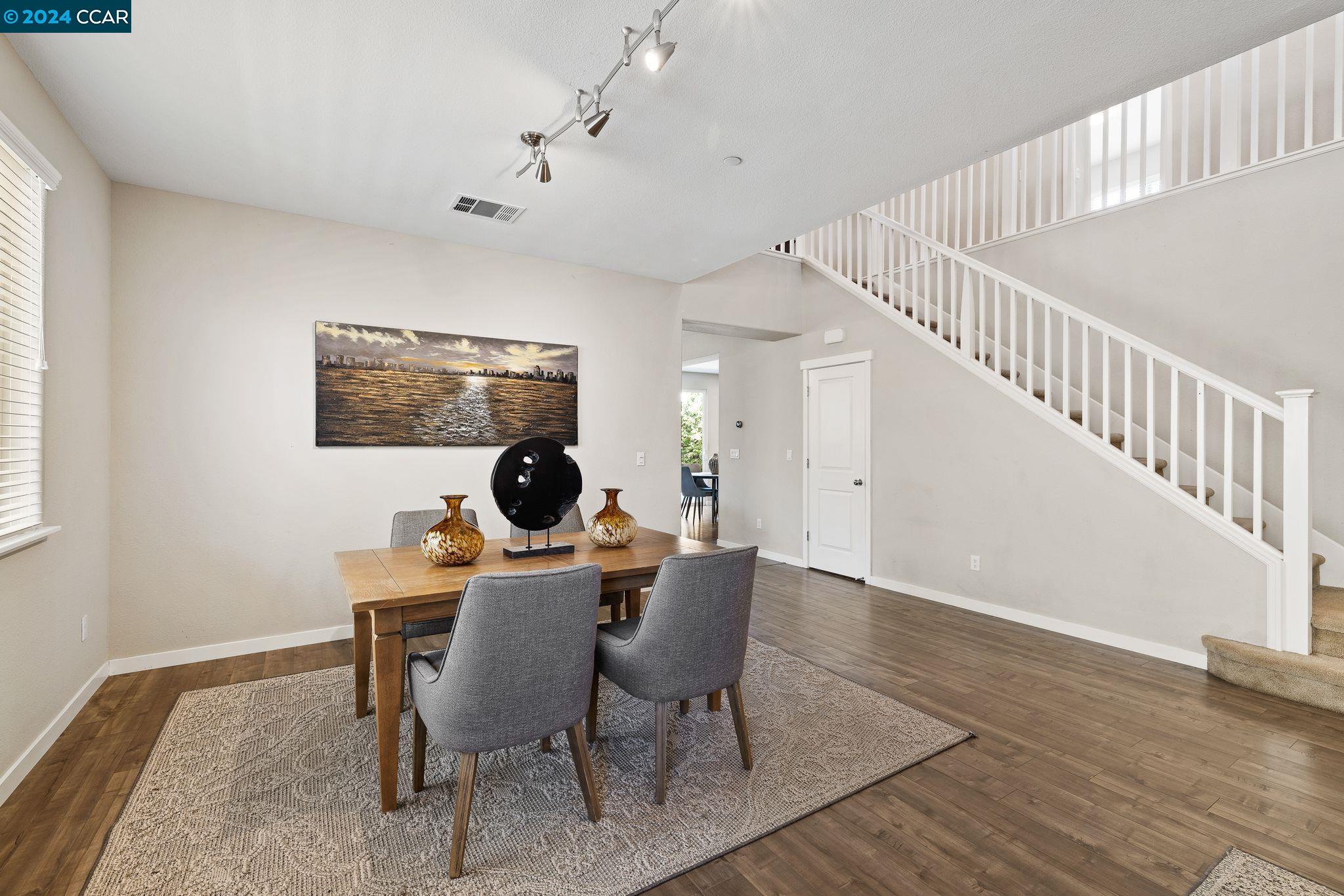 744 Westmoor Cir