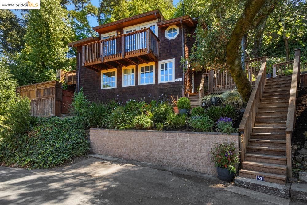 52 Underhill Rd