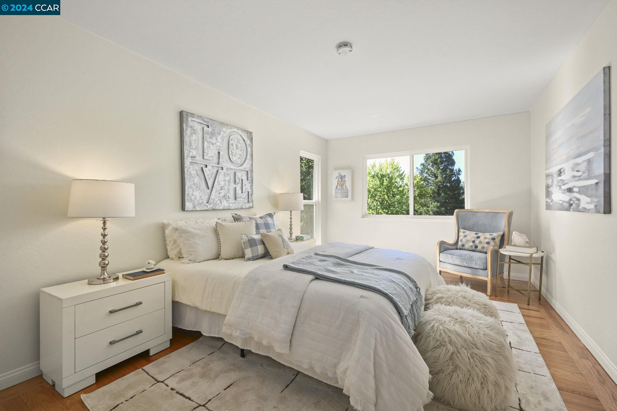 228 Nob Hill Dr