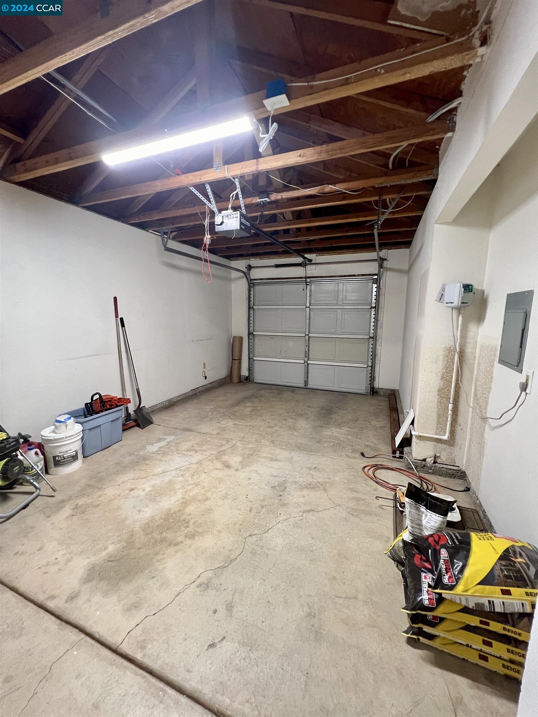1573 Lyric Ln