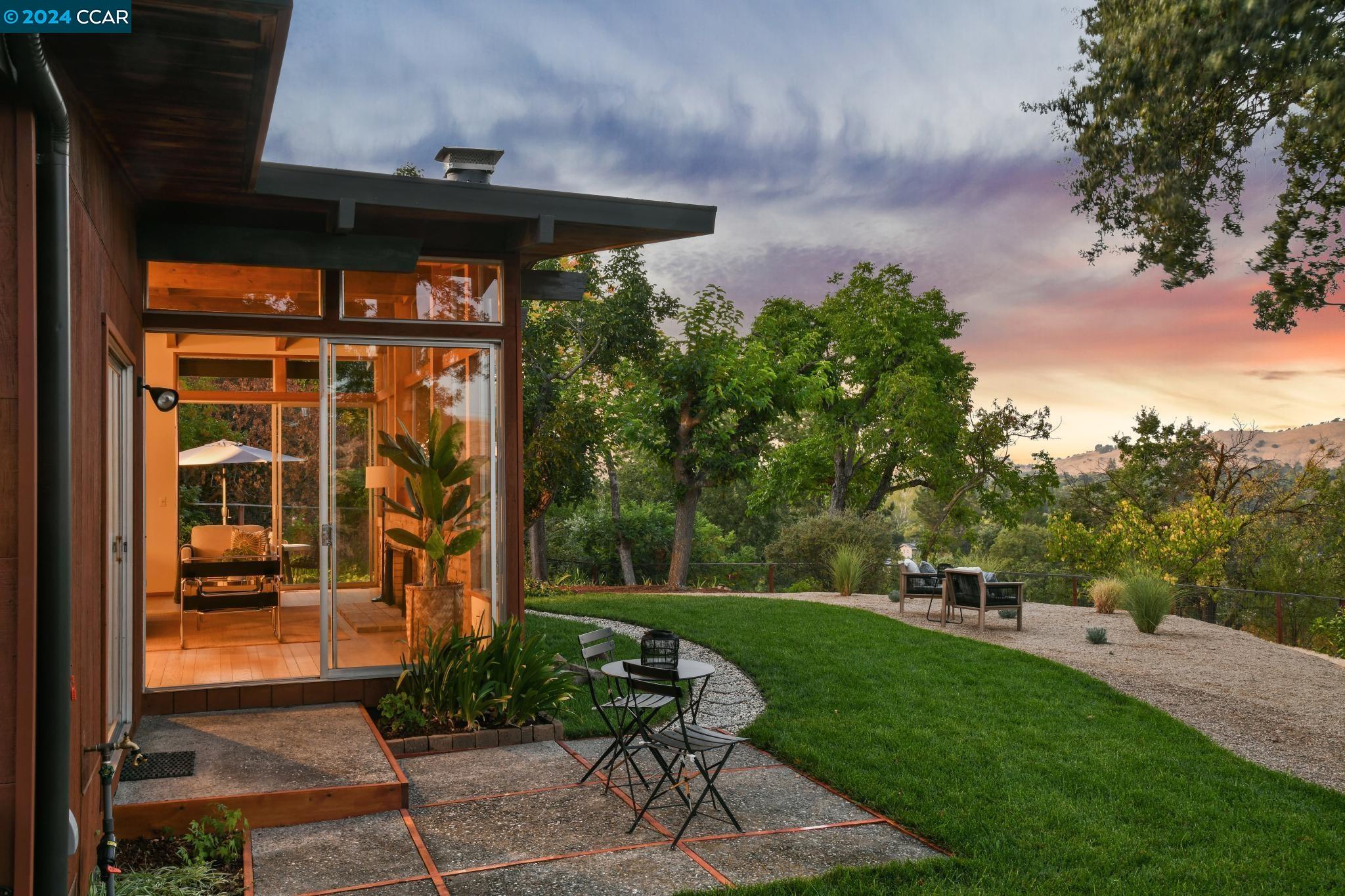27 Edgemont Circle
