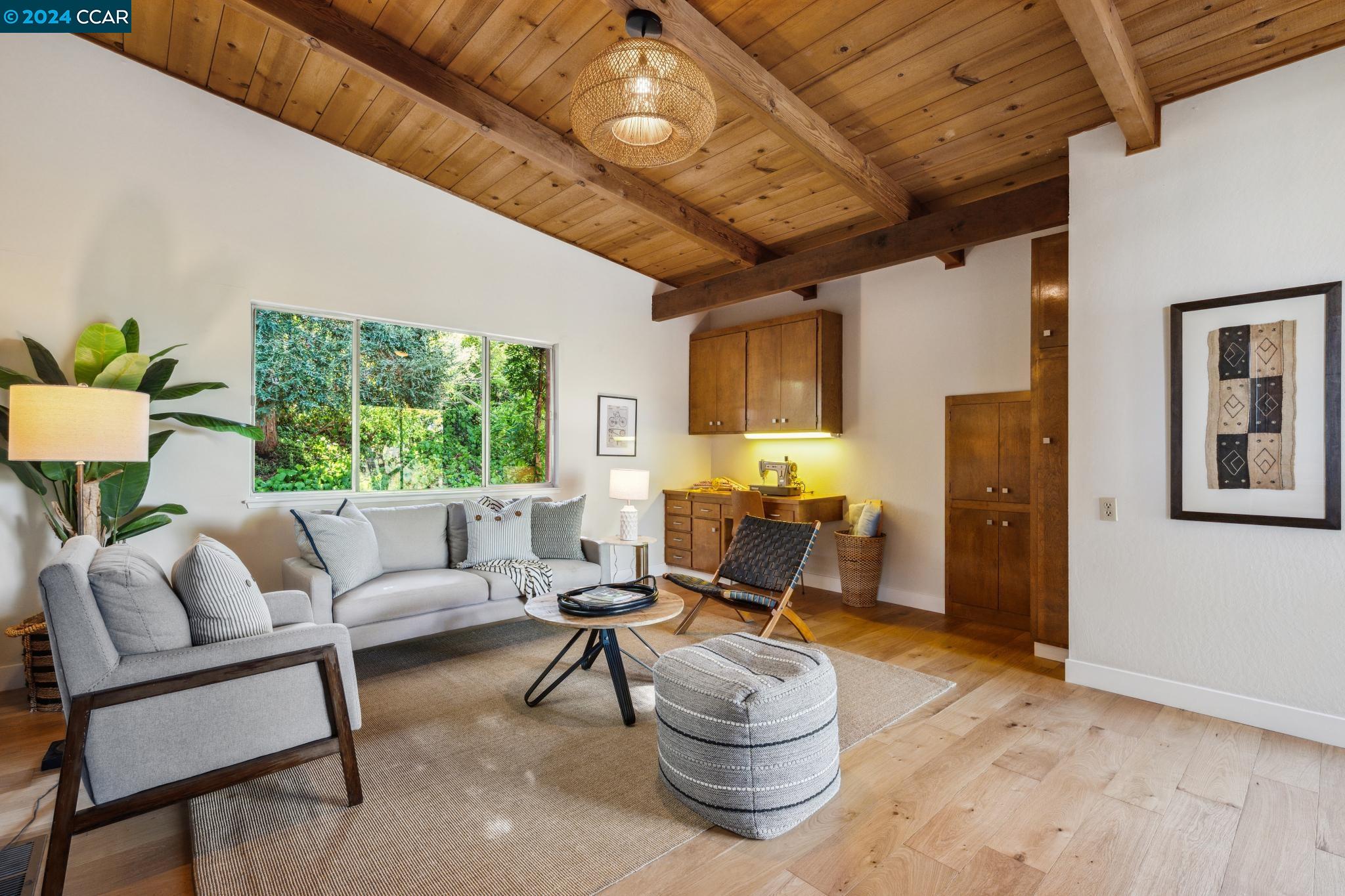 27 Edgemont Circle