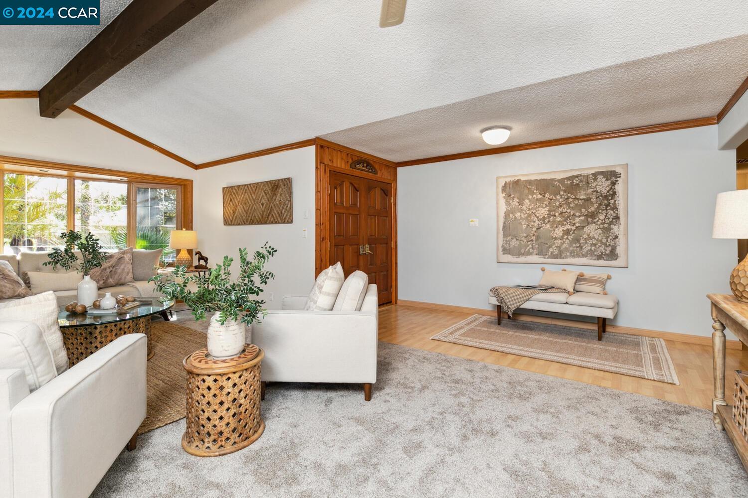 6508 Parkdale Plz