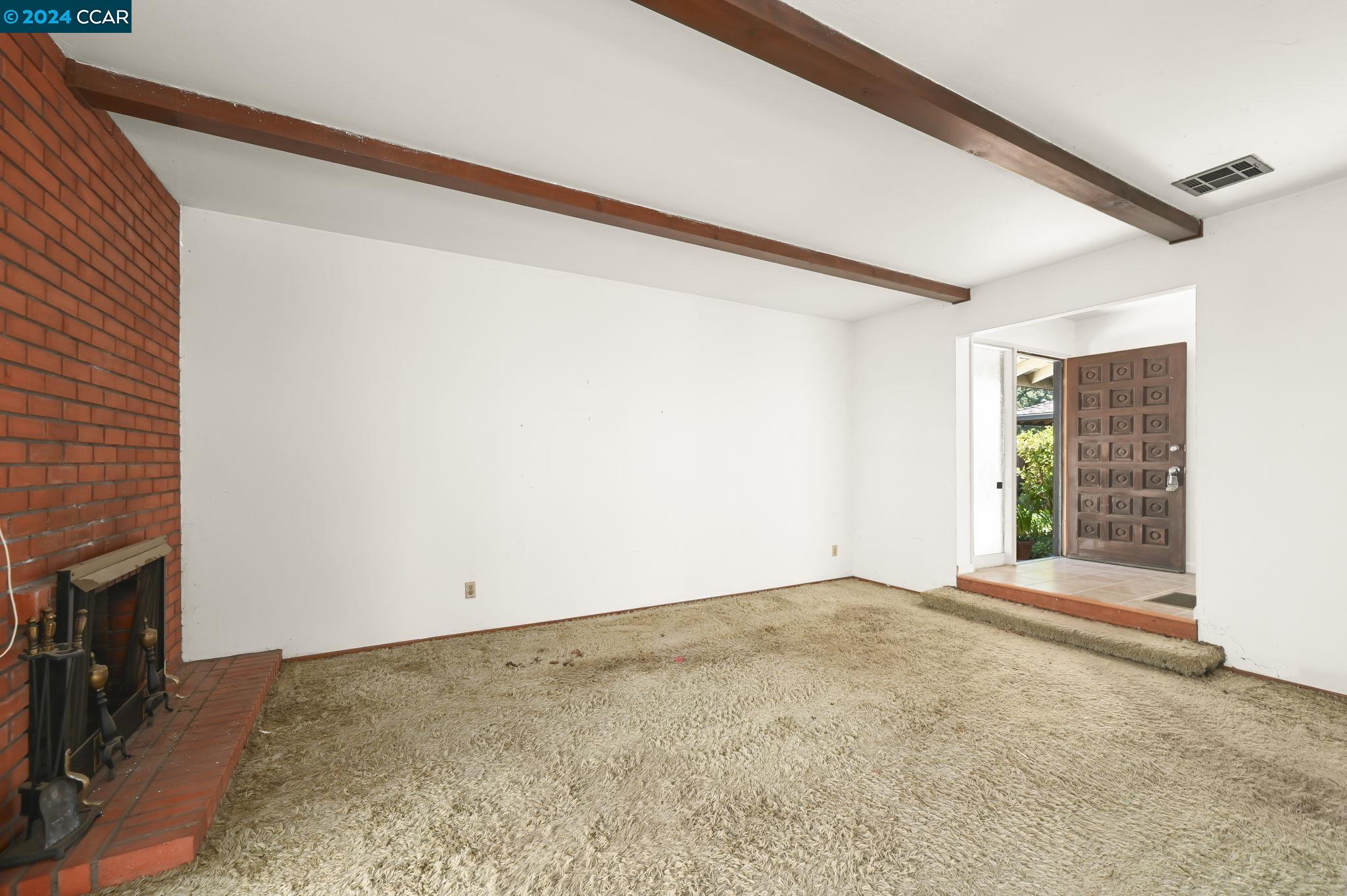 15 Sutters Mill Ct