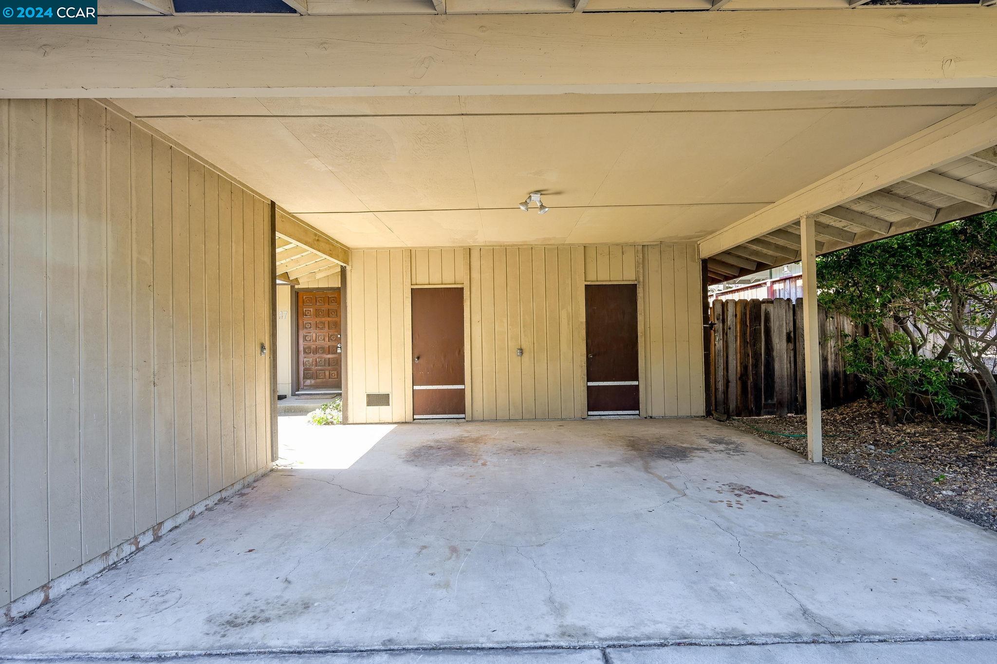 15 Sutters Mill Ct