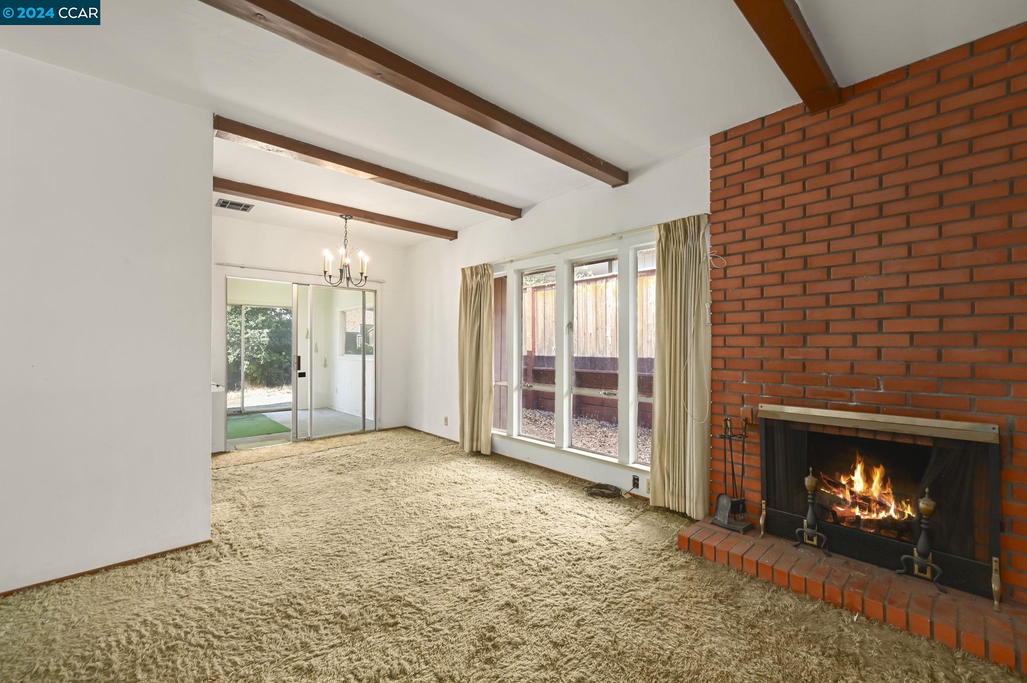 15 Sutters Mill Ct