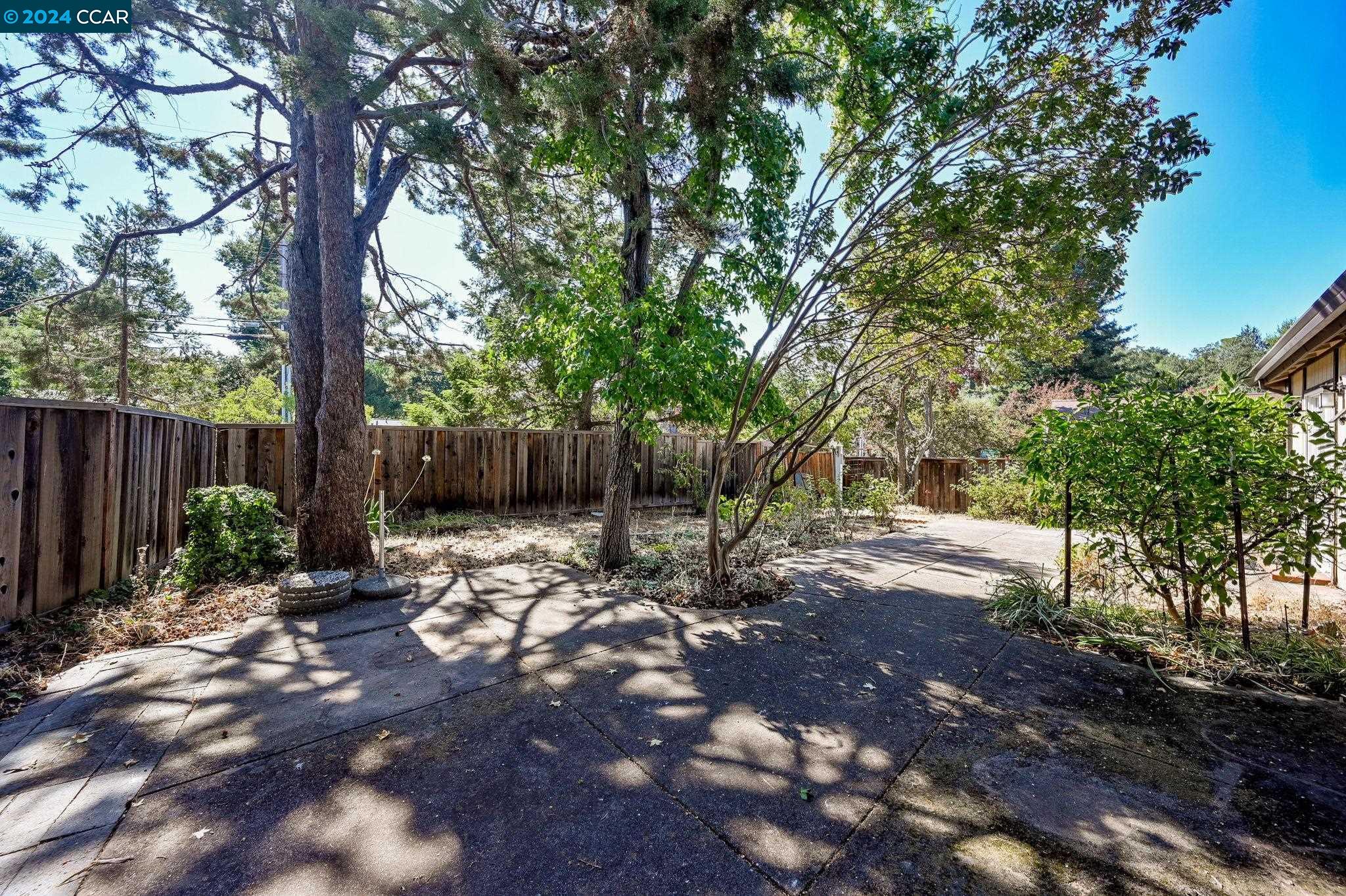 15 Sutters Mill Ct