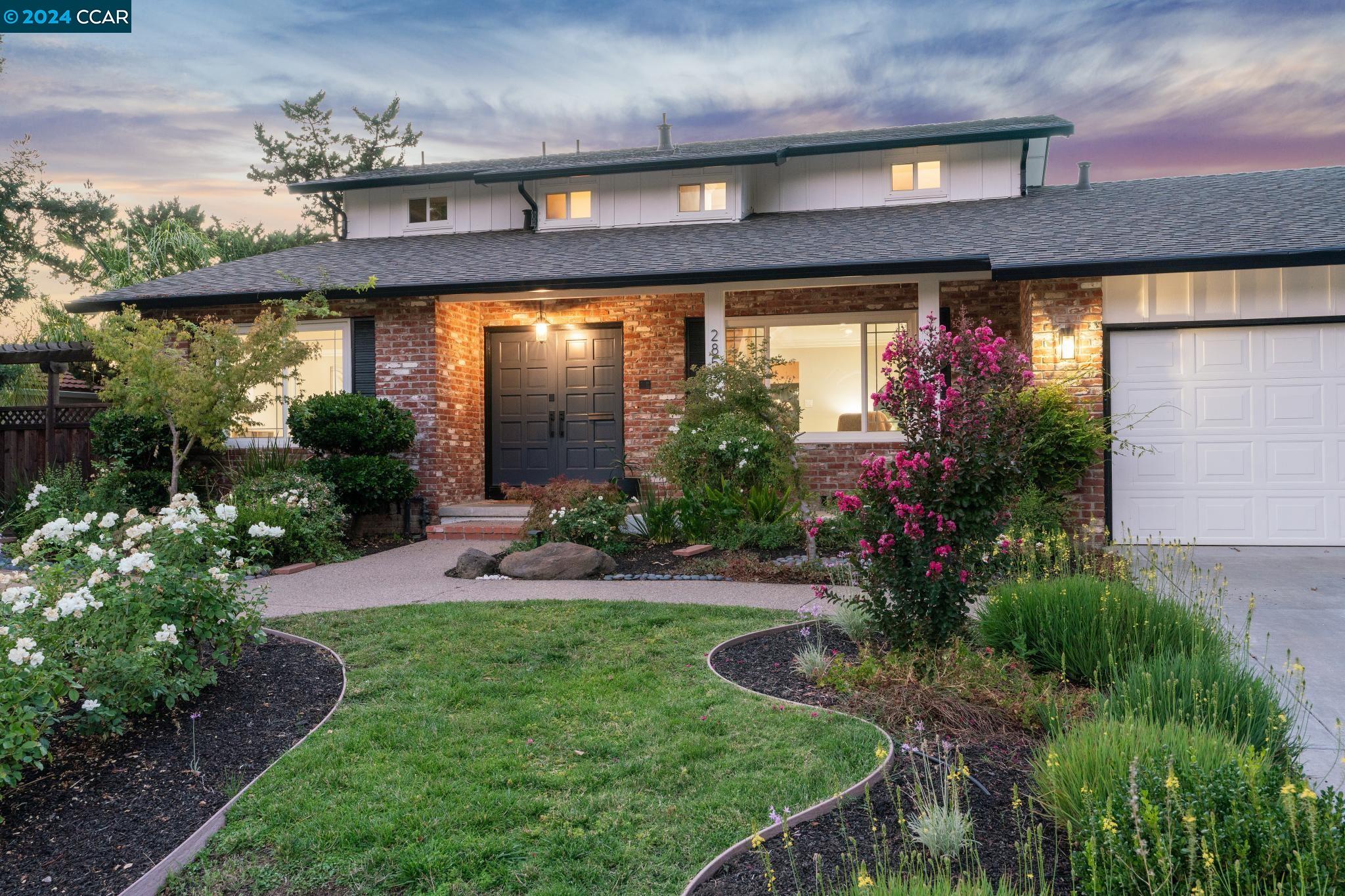 285 Firestone Dr