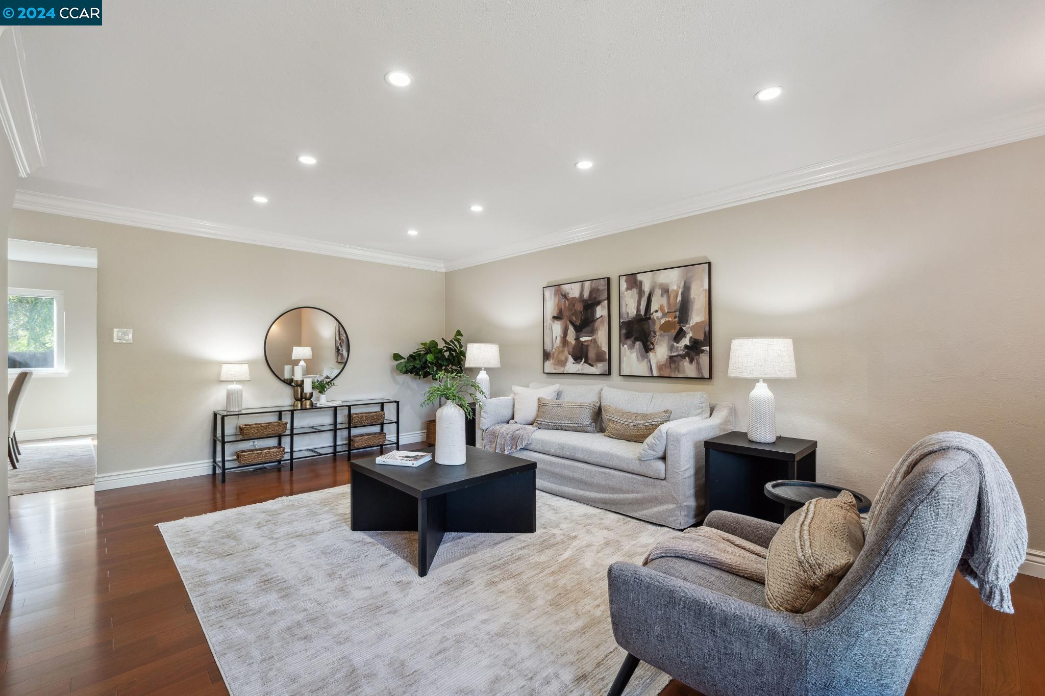 285 Firestone Dr