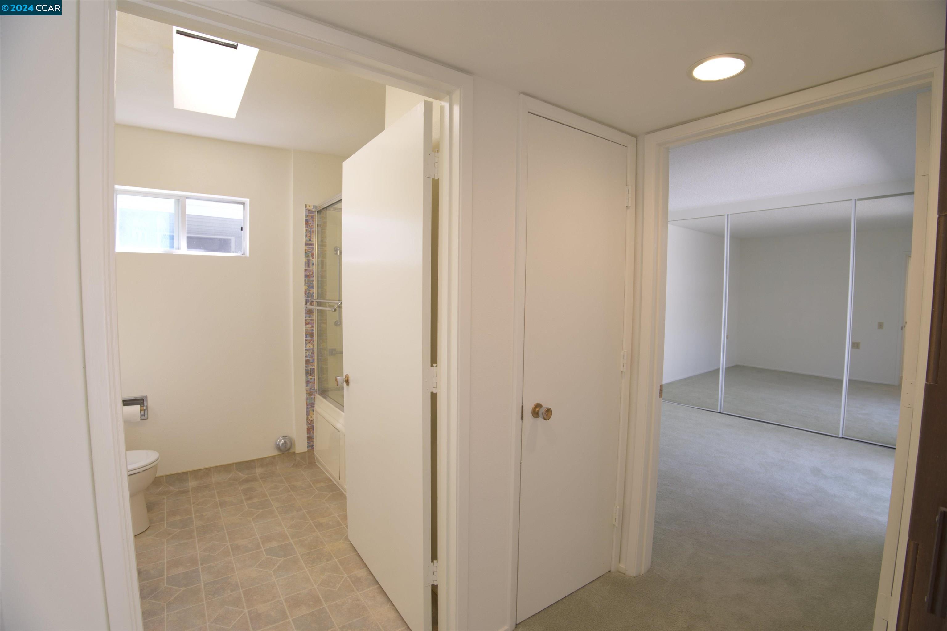 1209 Oakmont Dr # 1