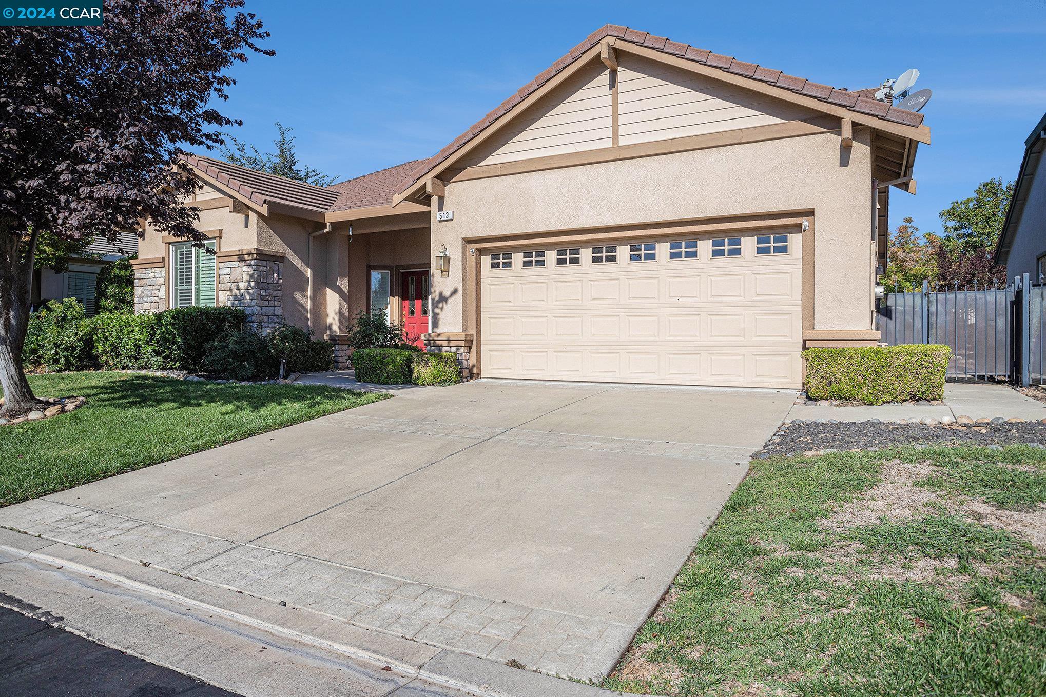 513 Encore Way