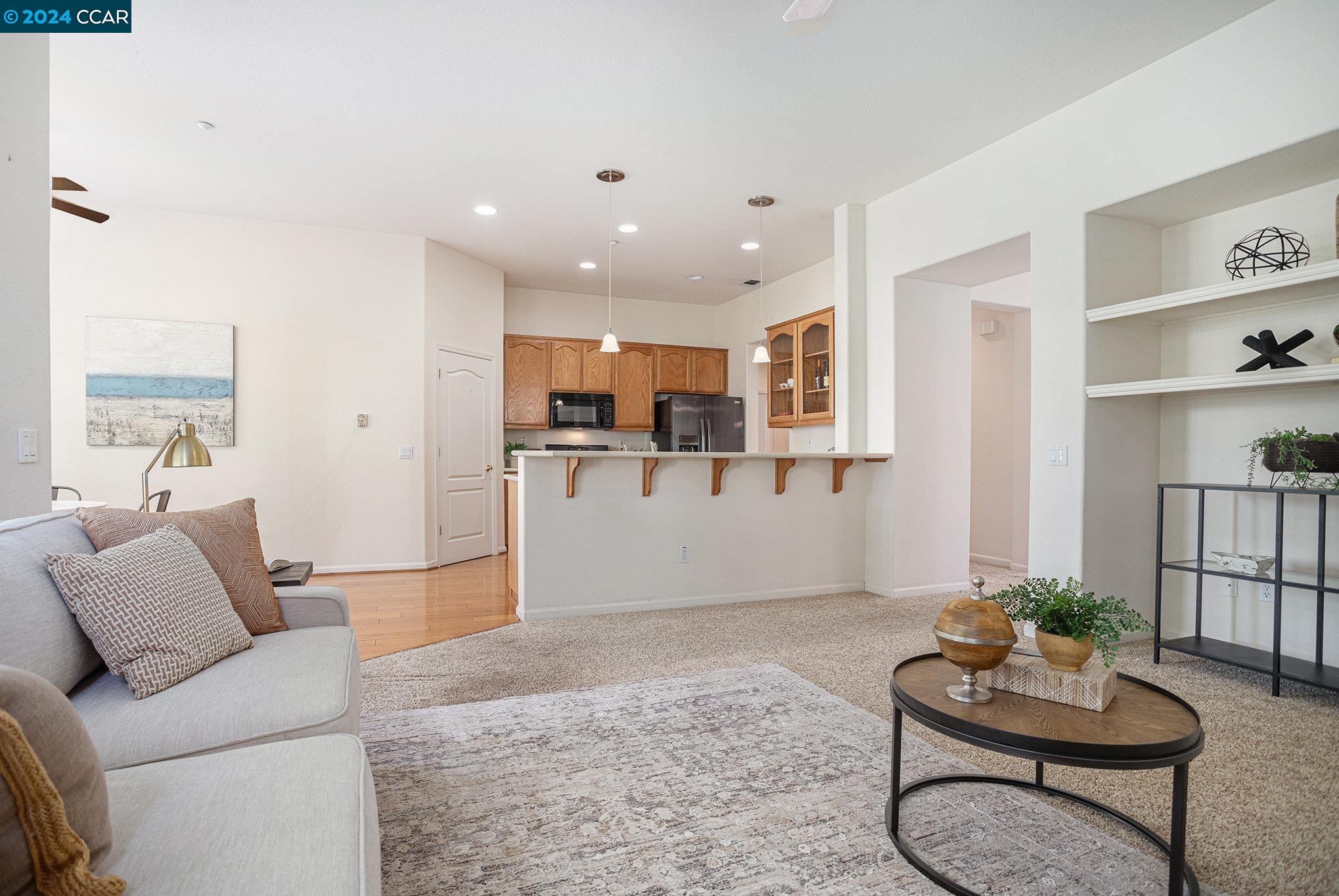 513 Encore Way