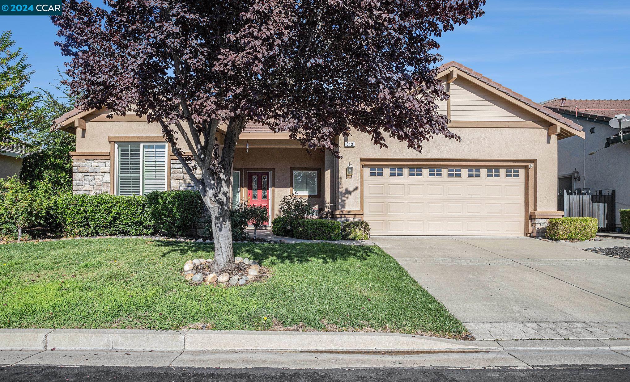 513 Encore Way