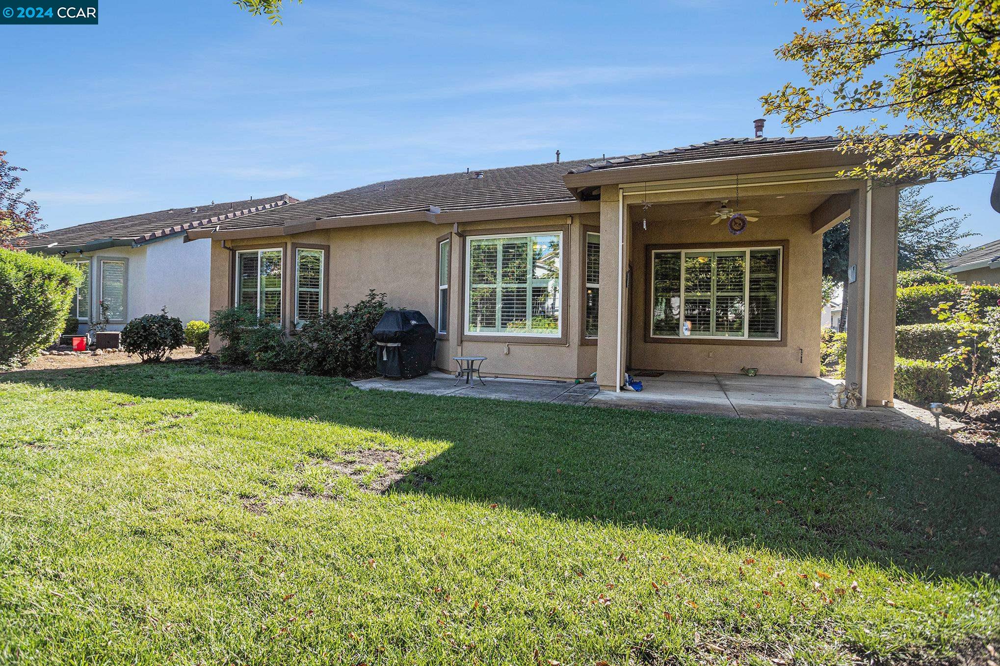 513 Encore Way