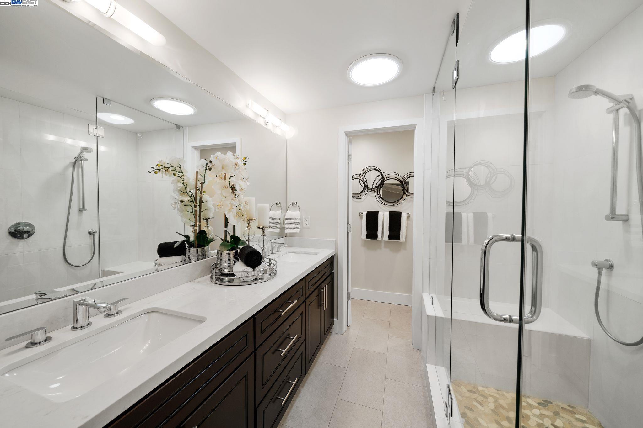 50 Sandra Ct