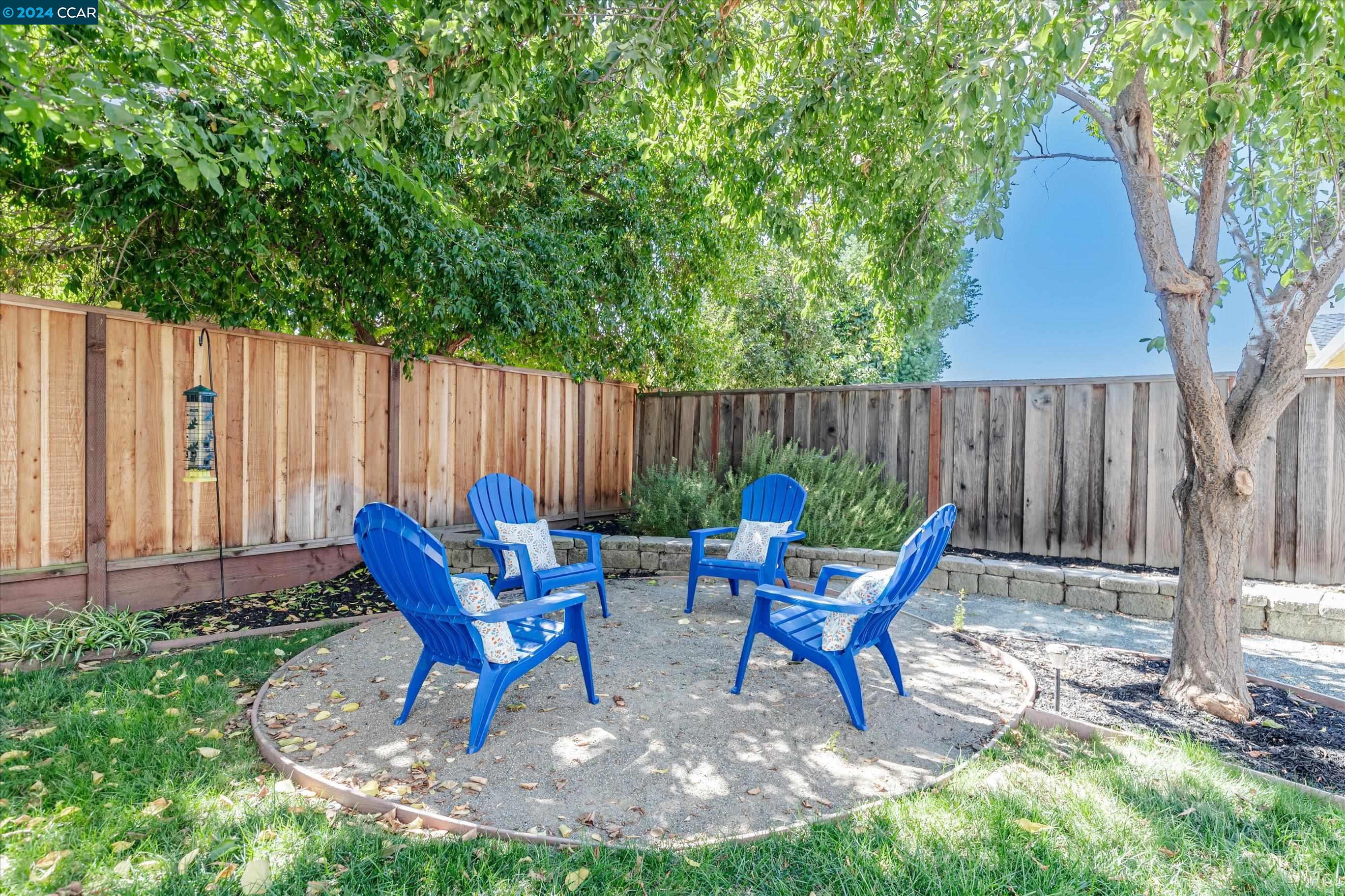 725 Avalon Way
